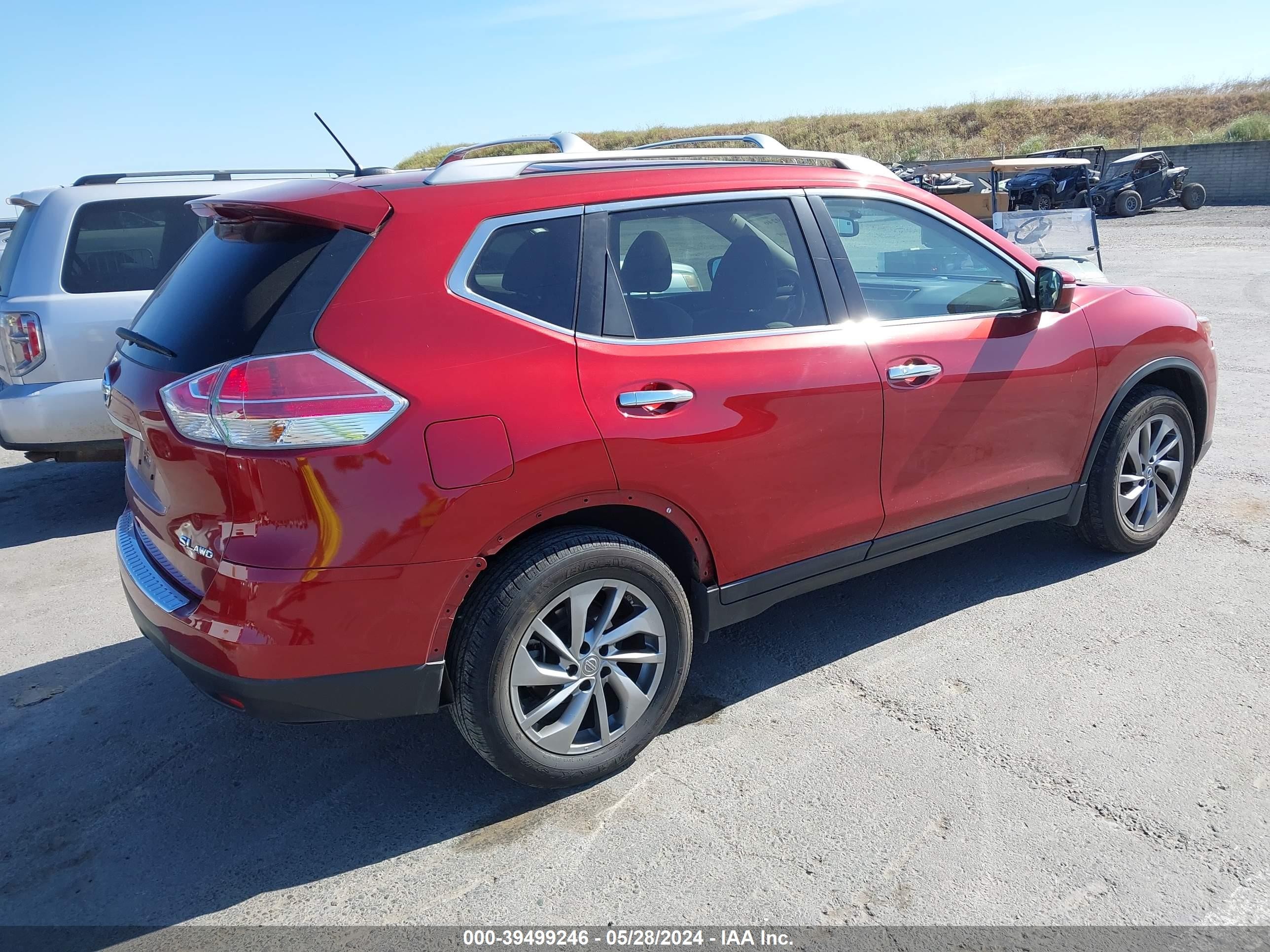 Photo 3 VIN: 5N1AT2MV9FC813448 - NISSAN ROGUE 