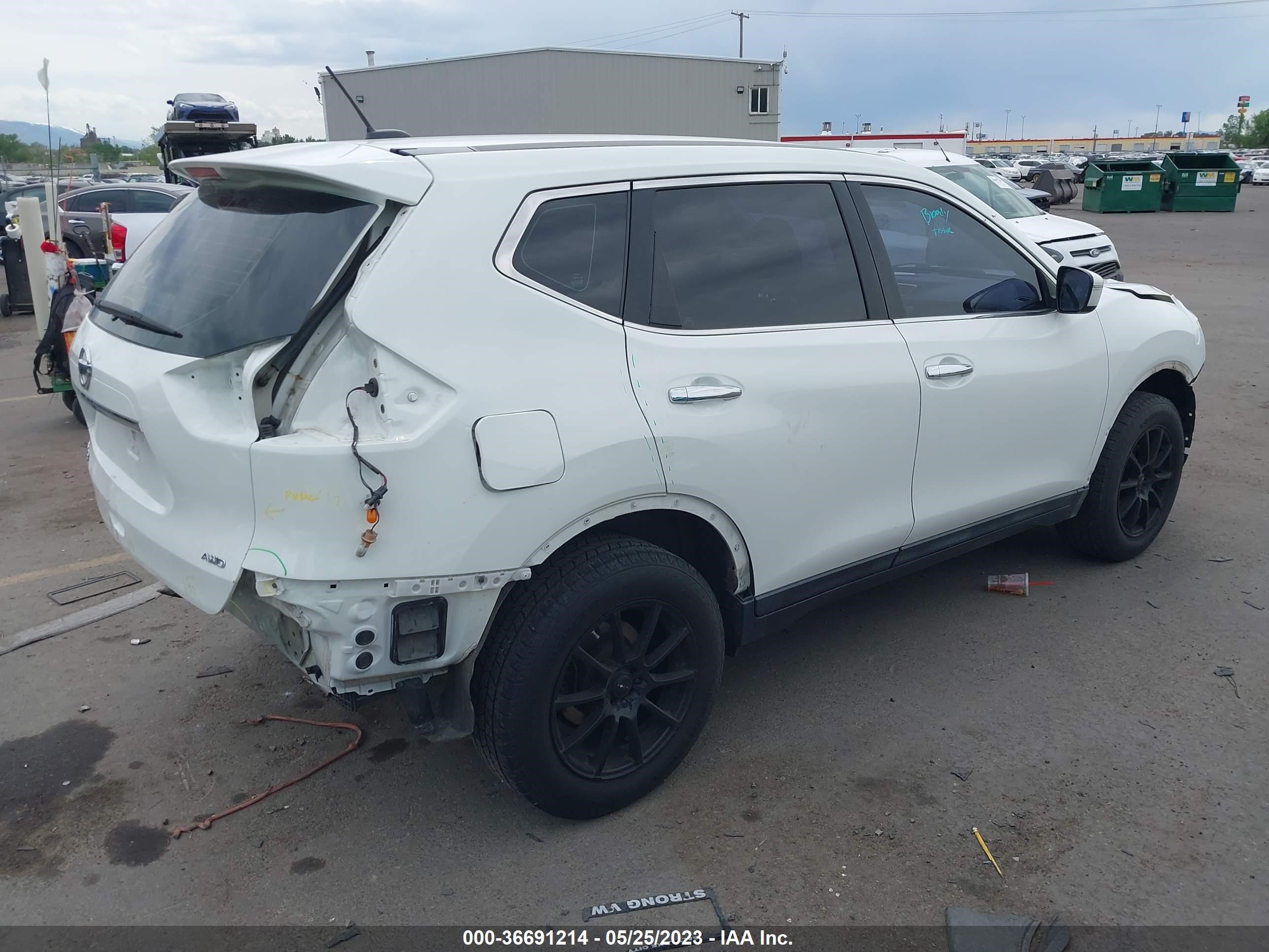 Photo 3 VIN: 5N1AT2MV9FC851682 - NISSAN ROGUE 