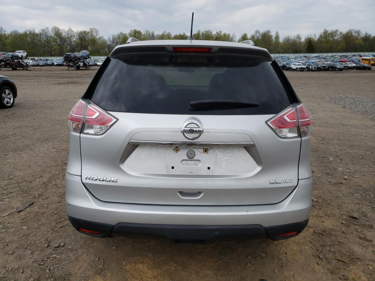 Photo 5 VIN: 5N1AT2MV9FC875092 - NISSAN ROGUE 