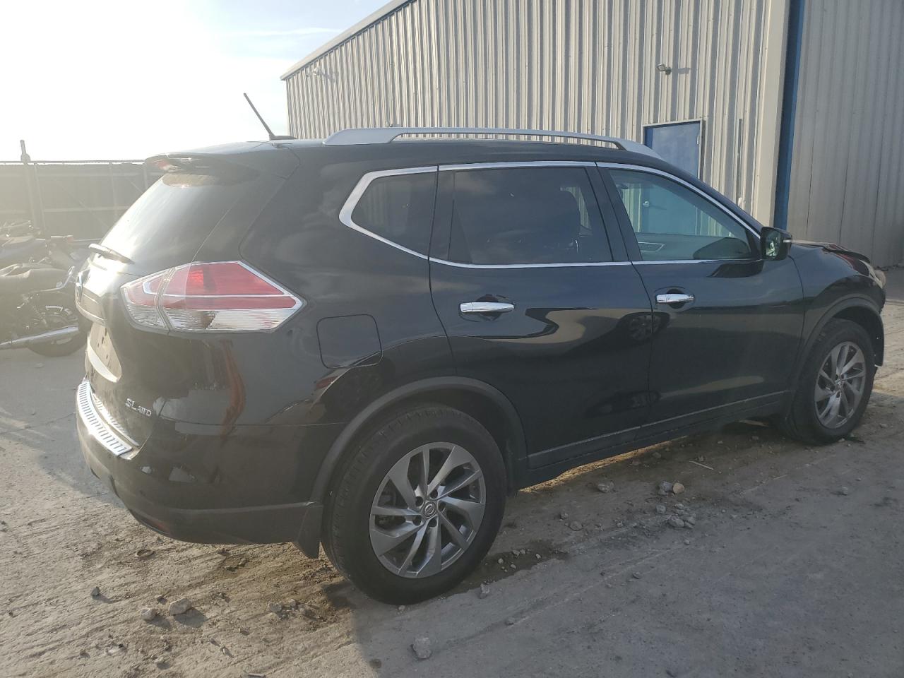 Photo 2 VIN: 5N1AT2MV9FC888926 - NISSAN ROGUE 