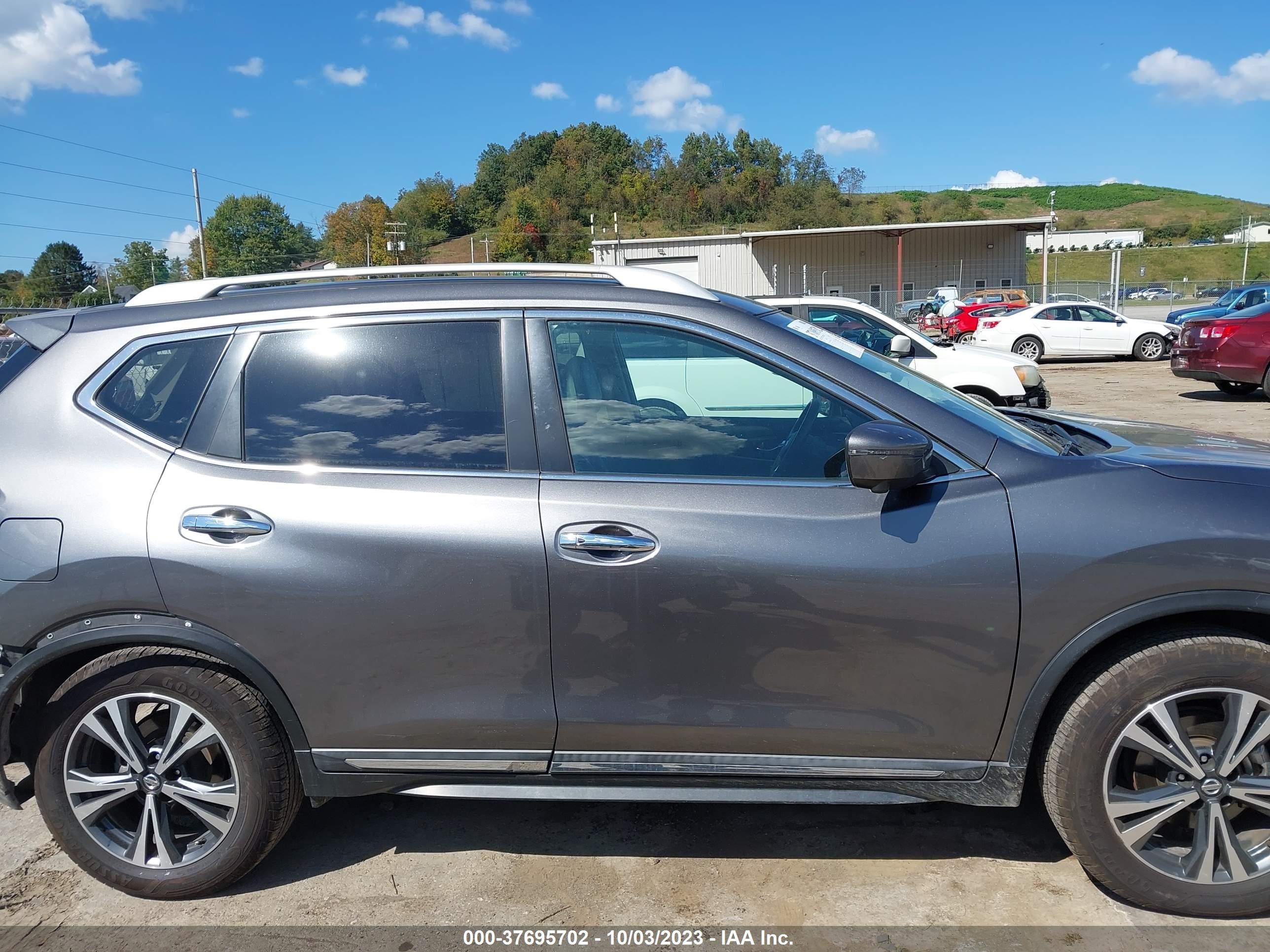 Photo 12 VIN: 5N1AT2MV9HC837834 - NISSAN ROGUE 