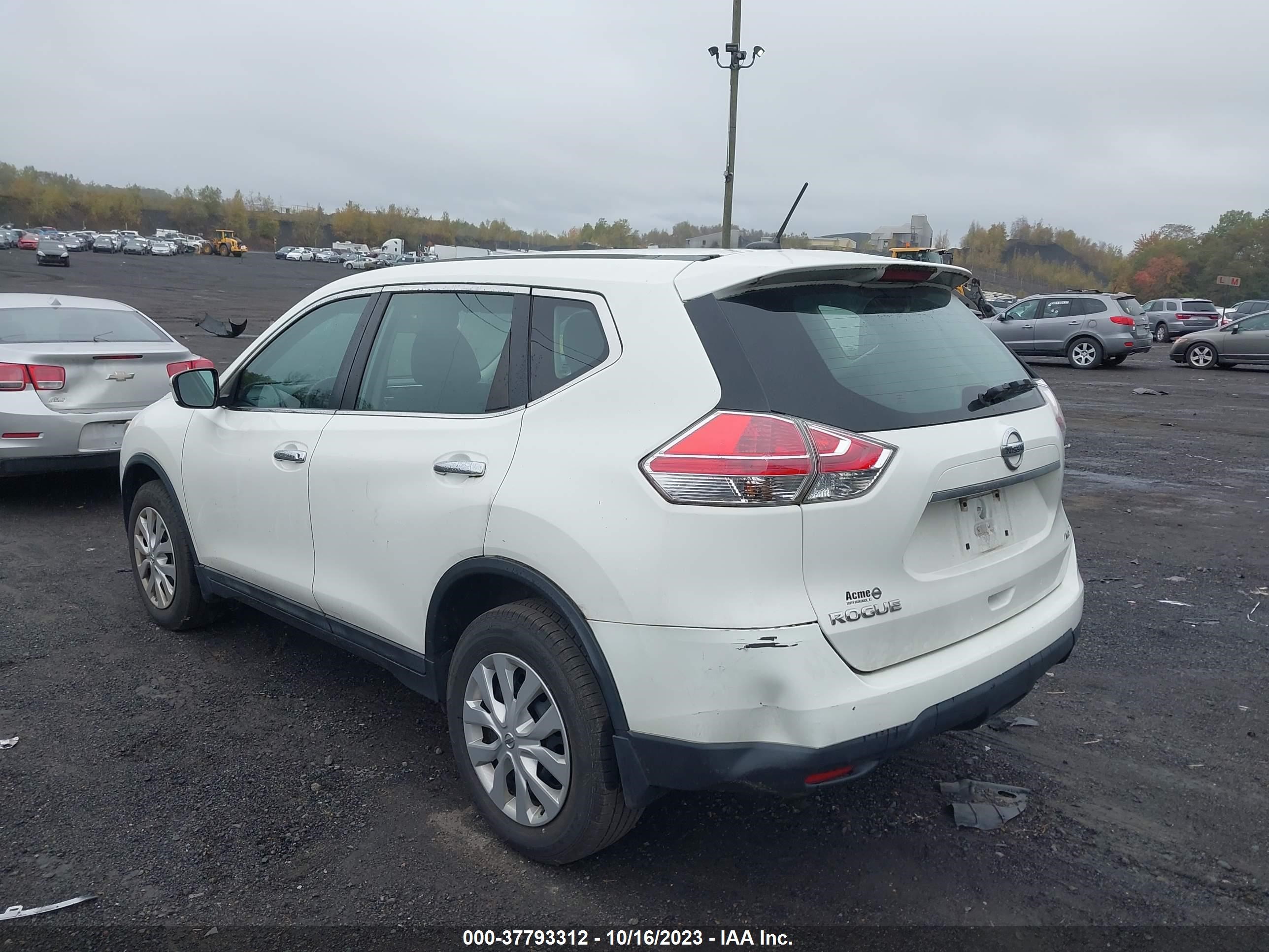 Photo 2 VIN: 5N1AT2MVXFC851920 - NISSAN ROGUE 