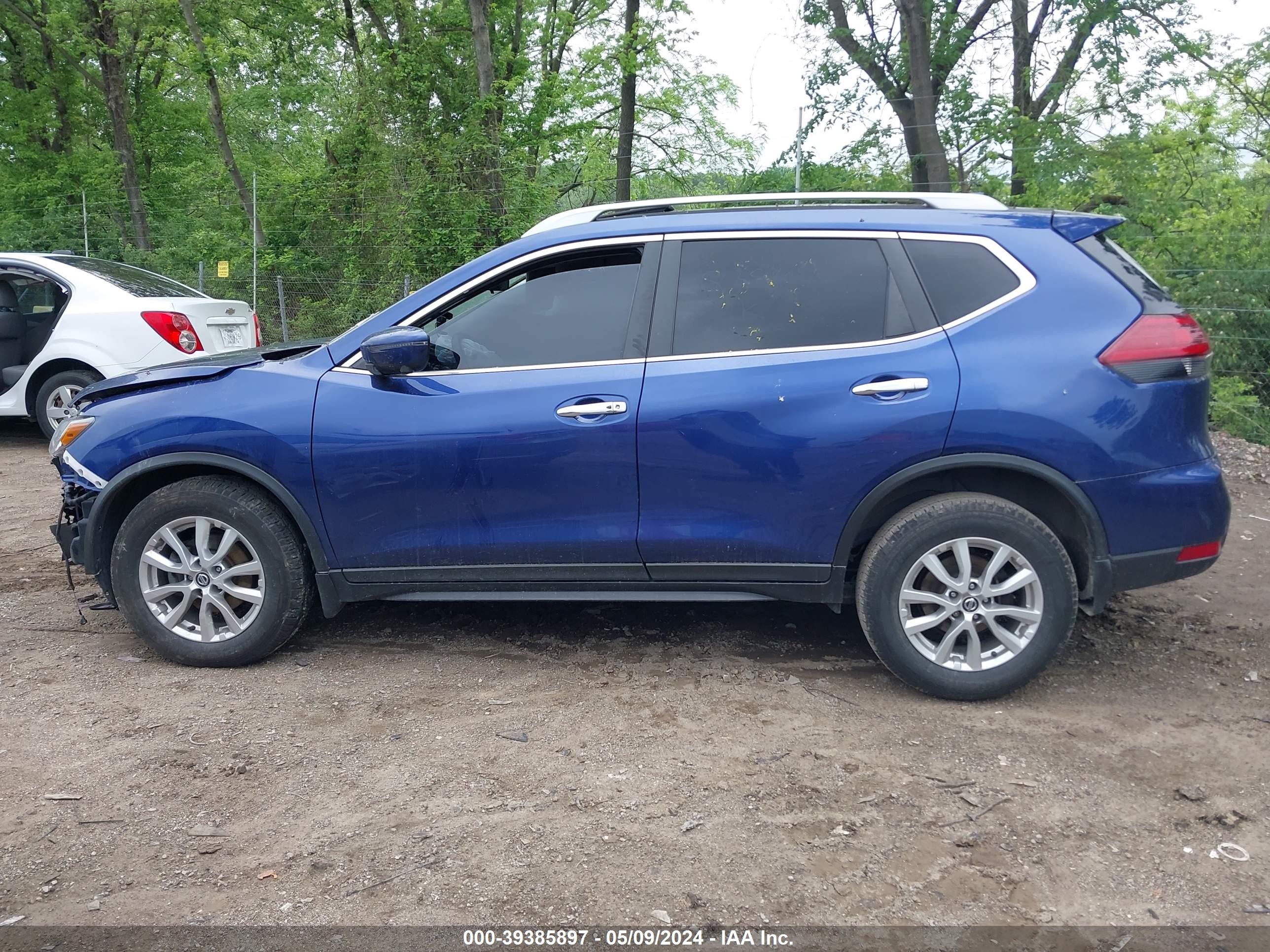 Photo 14 VIN: 5N1AT2MVXJC838609 - NISSAN ROGUE 