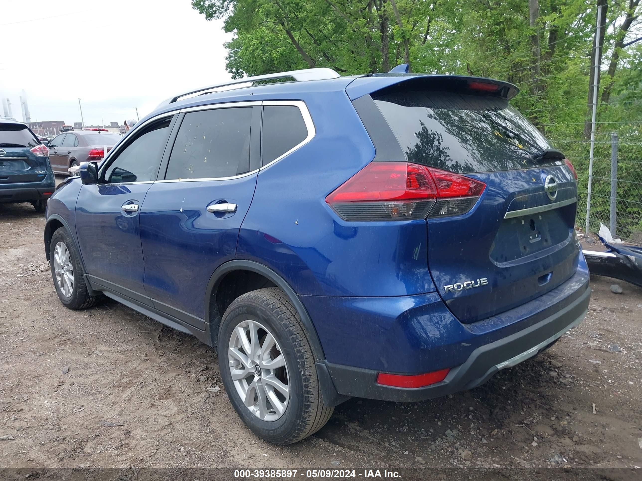 Photo 2 VIN: 5N1AT2MVXJC838609 - NISSAN ROGUE 