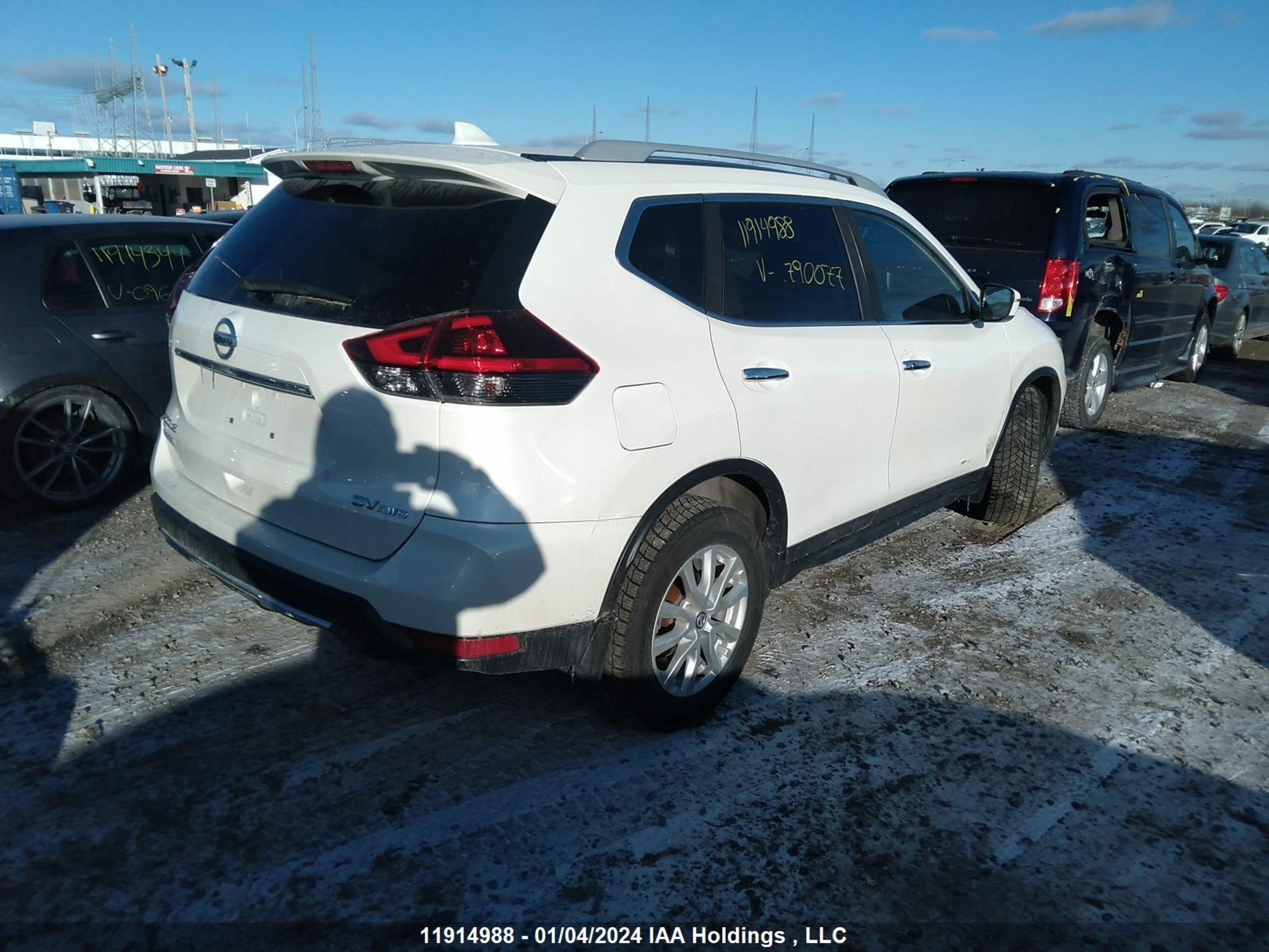 Photo 3 VIN: 5N1AT2MVXLC790077 - NISSAN ROGUE 