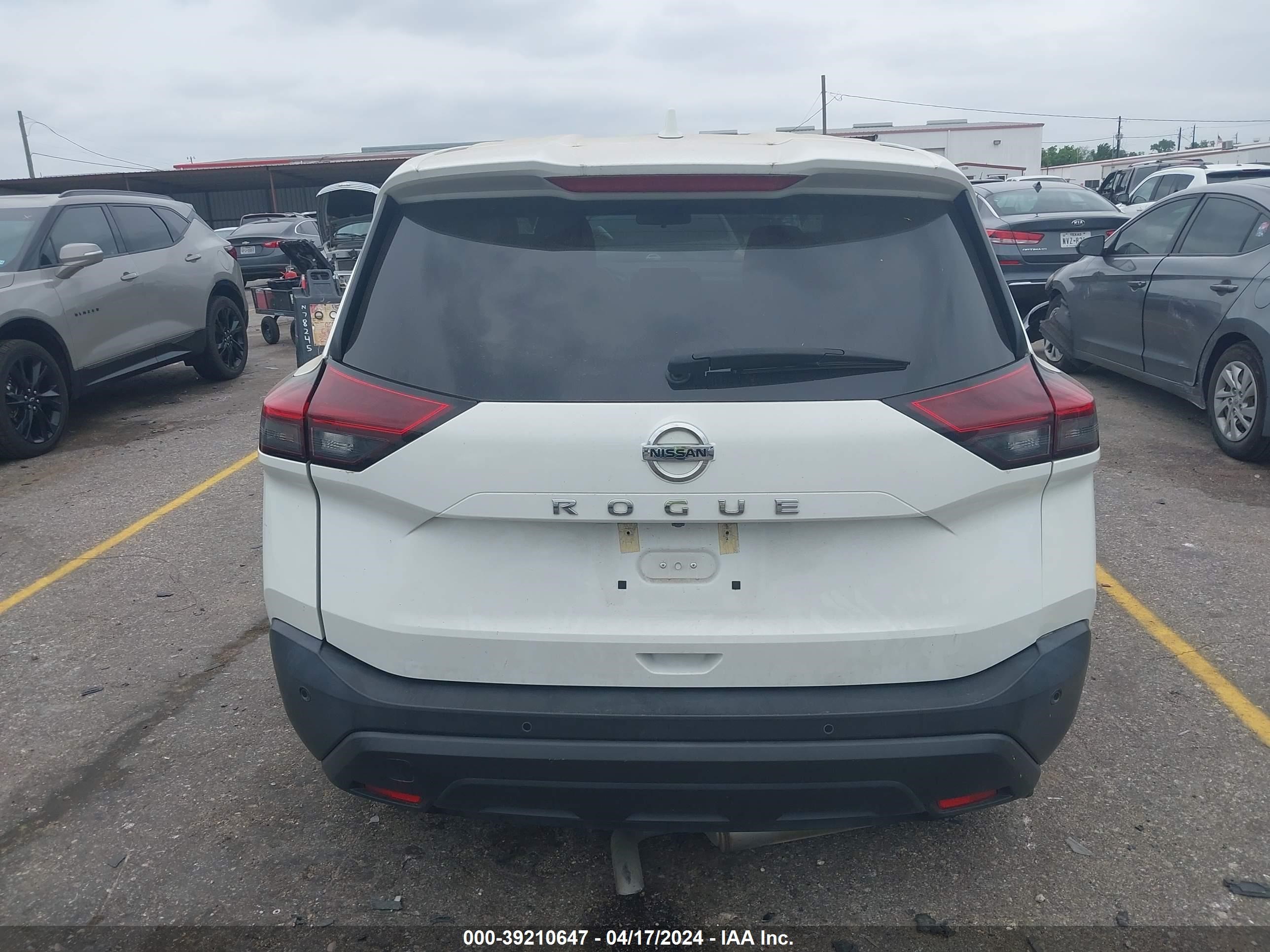 Photo 15 VIN: 5N1AT3AA3MC722955 - NISSAN ROGUE 