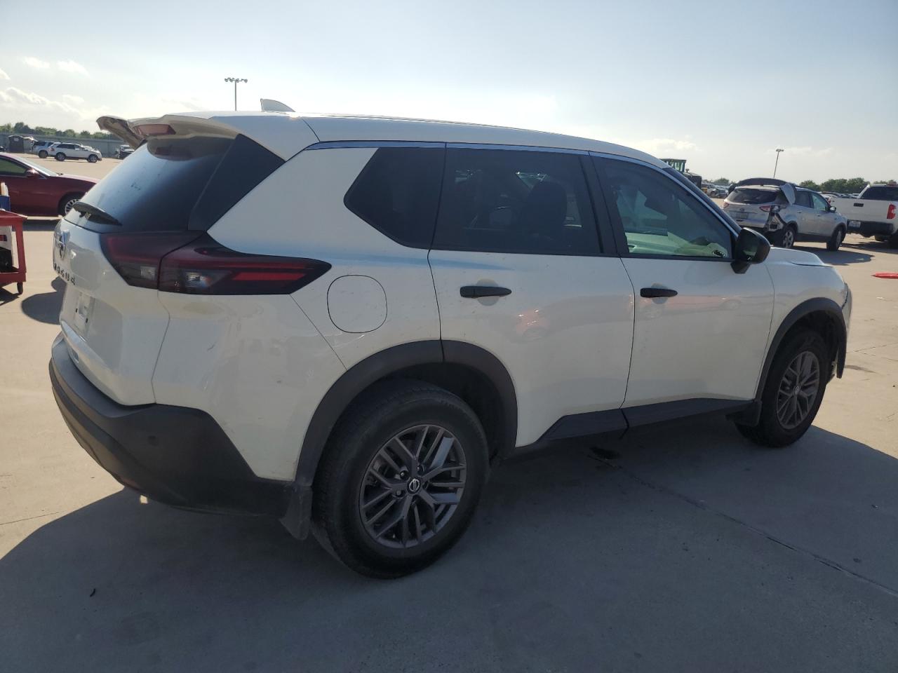 Photo 2 VIN: 5N1AT3AA3MC765482 - NISSAN ROGUE 