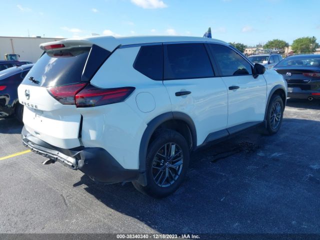 Photo 3 VIN: 5N1AT3AA3MC802675 - NISSAN ROGUE 