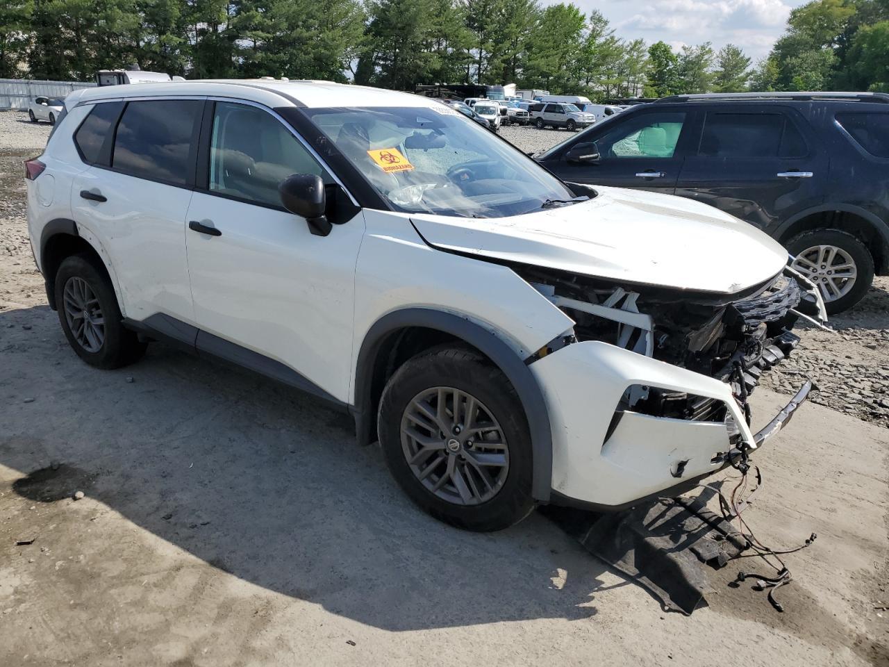 Photo 3 VIN: 5N1AT3AB5MC697257 - NISSAN ROGUE 