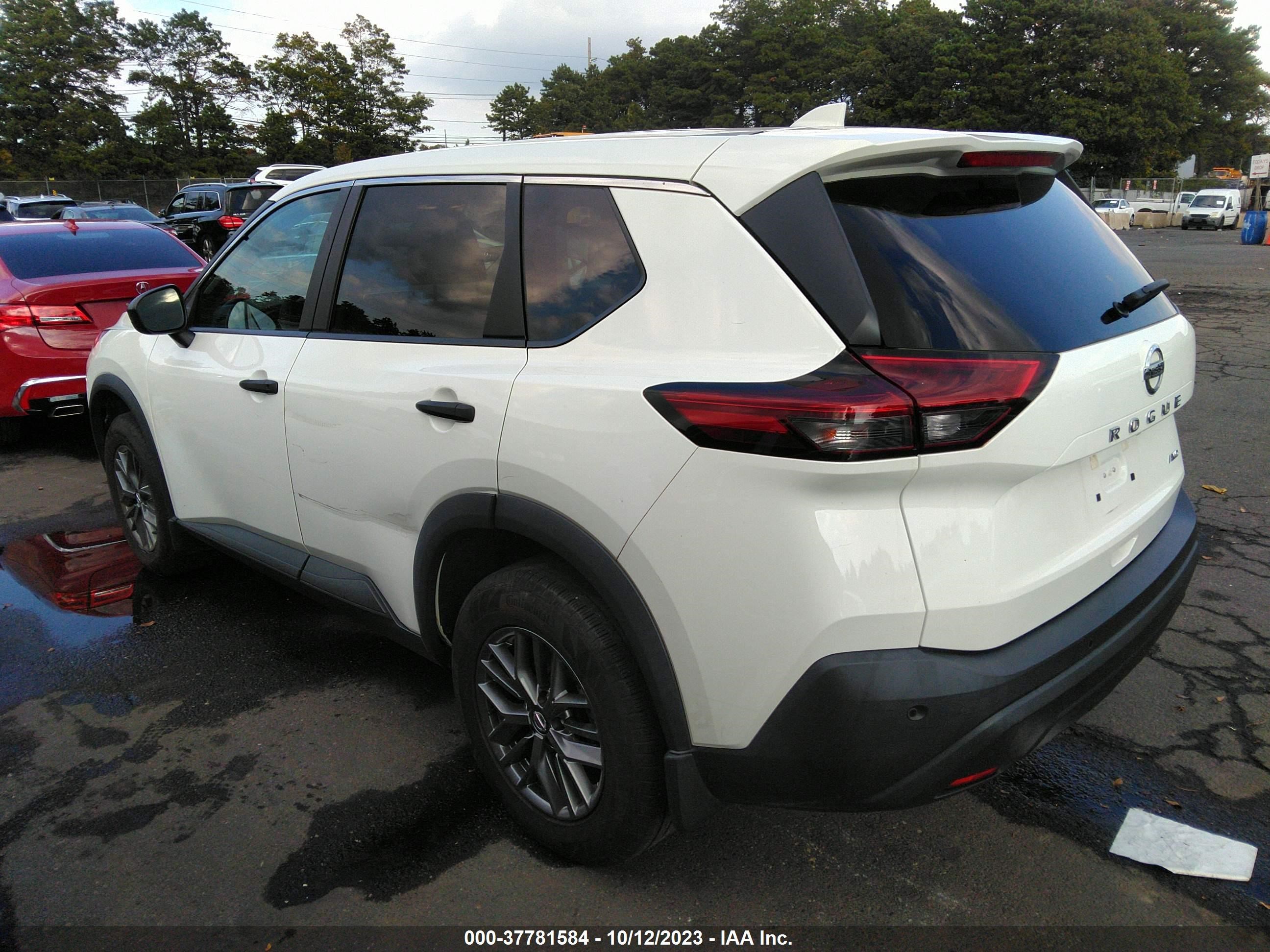 Photo 2 VIN: 5N1AT3AB9MC753989 - NISSAN ROGUE 