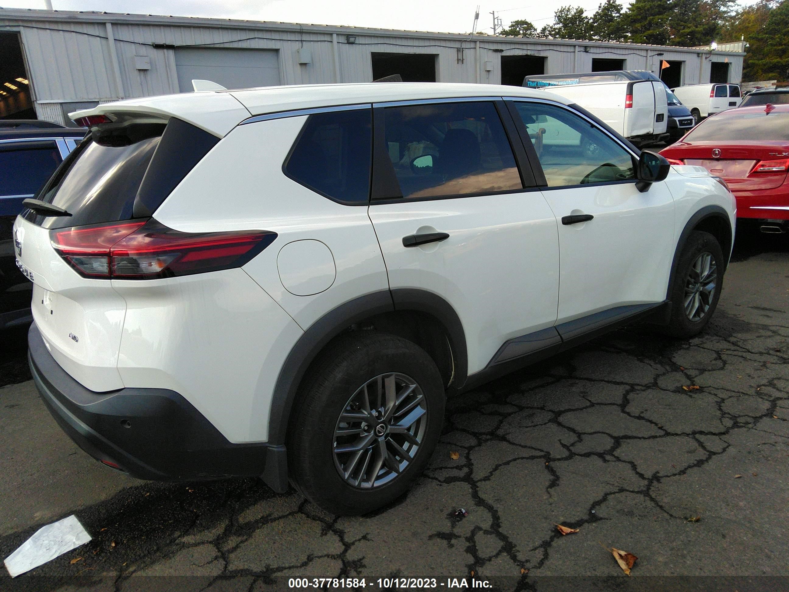 Photo 3 VIN: 5N1AT3AB9MC753989 - NISSAN ROGUE 