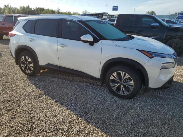 Photo 3 VIN: 5N1AT3BA0MC710700 - NISSAN ROGUE SV 