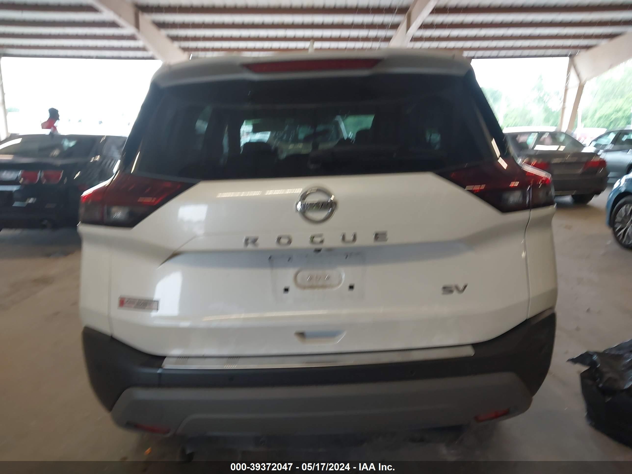 Photo 14 VIN: 5N1AT3BA1MC796731 - NISSAN ROGUE 