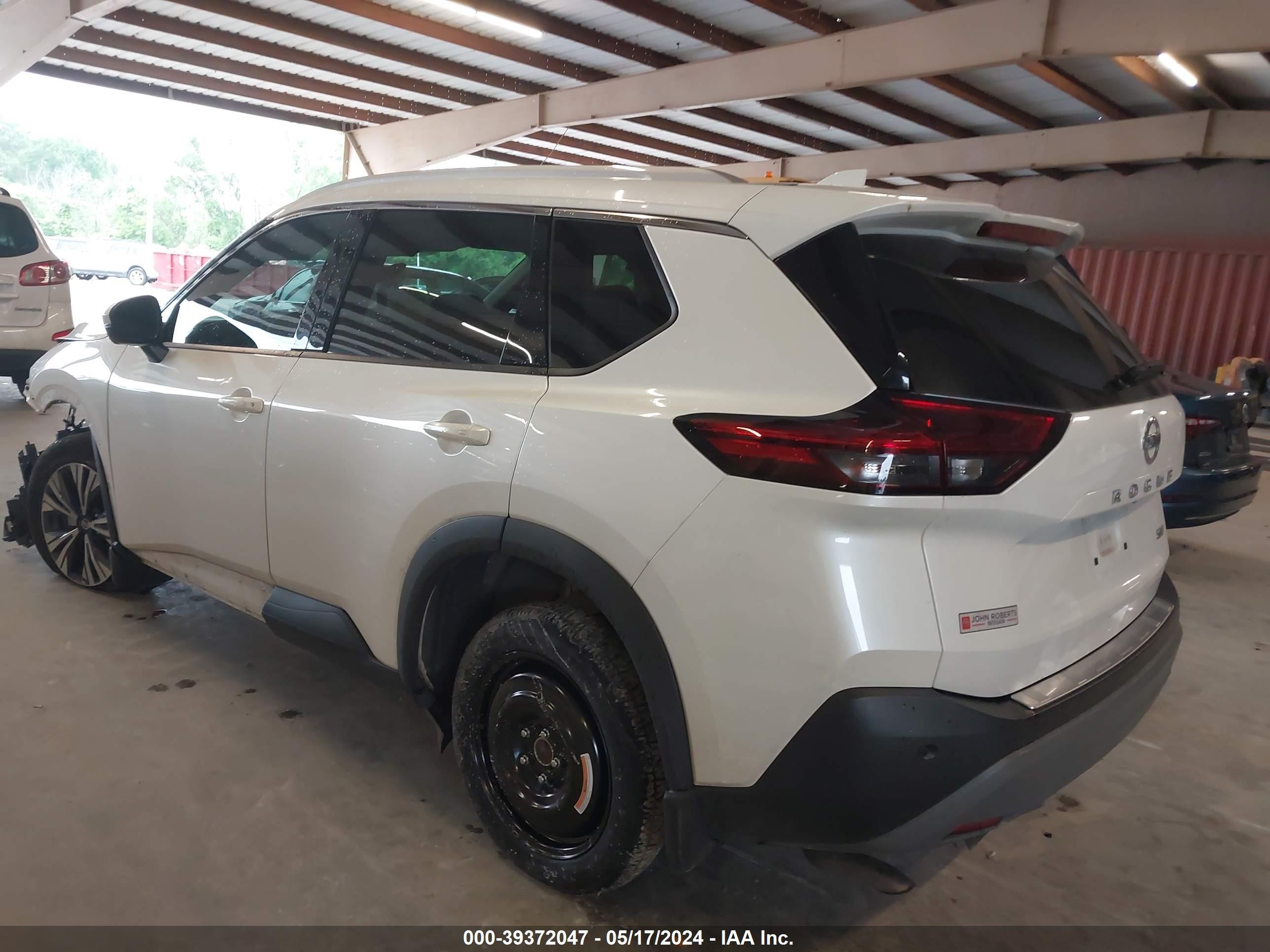 Photo 2 VIN: 5N1AT3BA1MC796731 - NISSAN ROGUE 