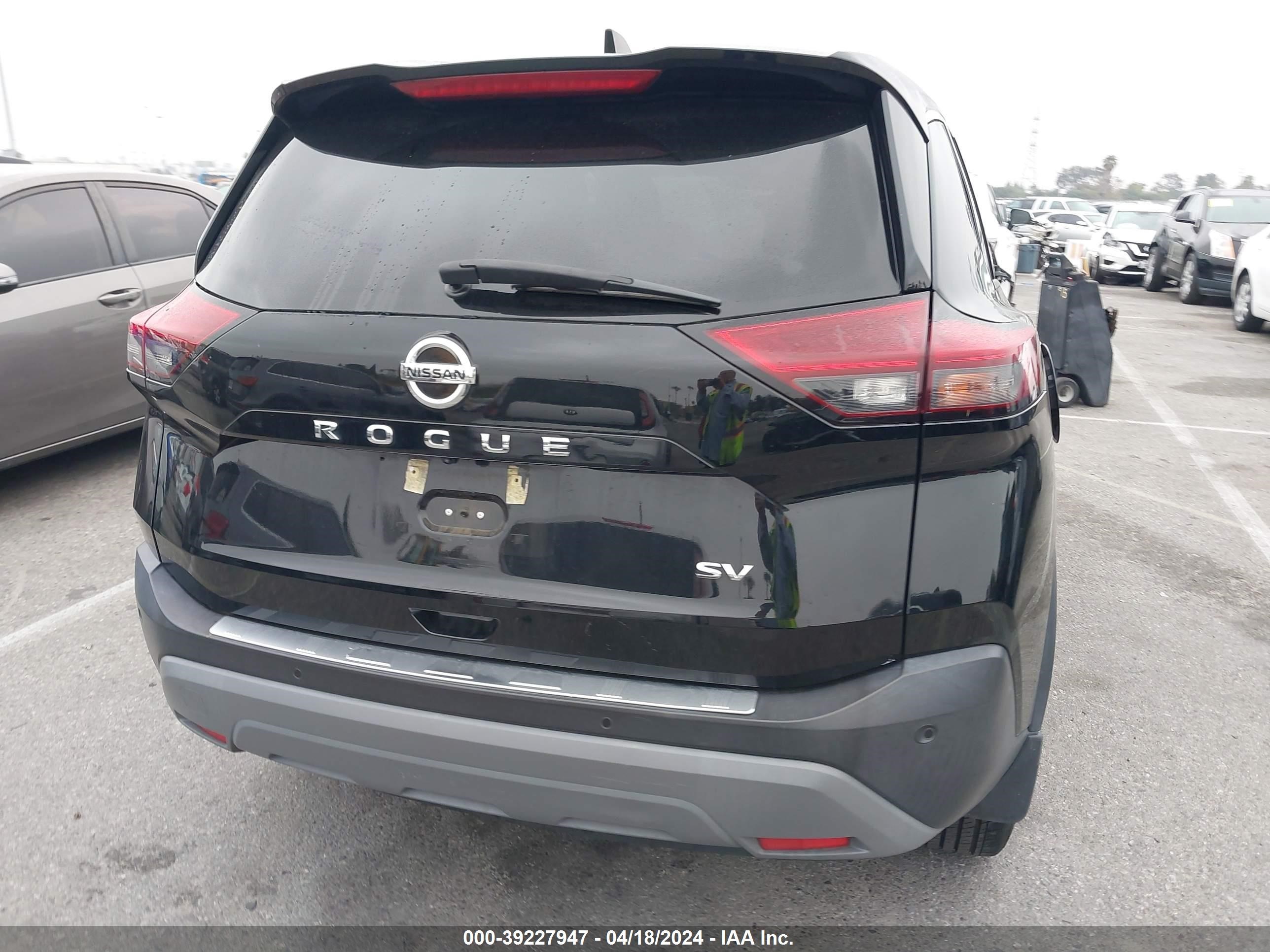 Photo 15 VIN: 5N1AT3BA2MC683208 - NISSAN ROGUE 