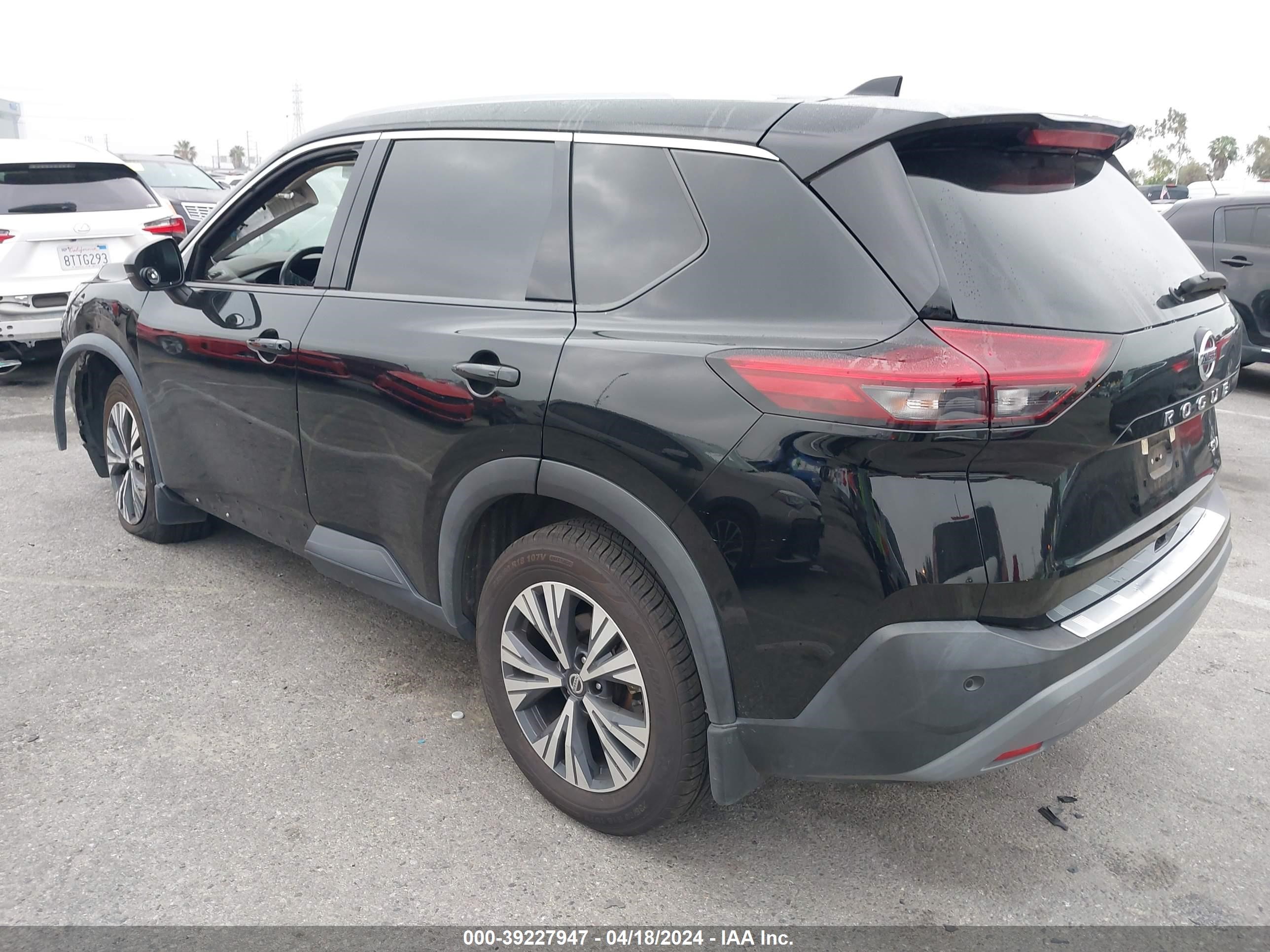 Photo 2 VIN: 5N1AT3BA2MC683208 - NISSAN ROGUE 