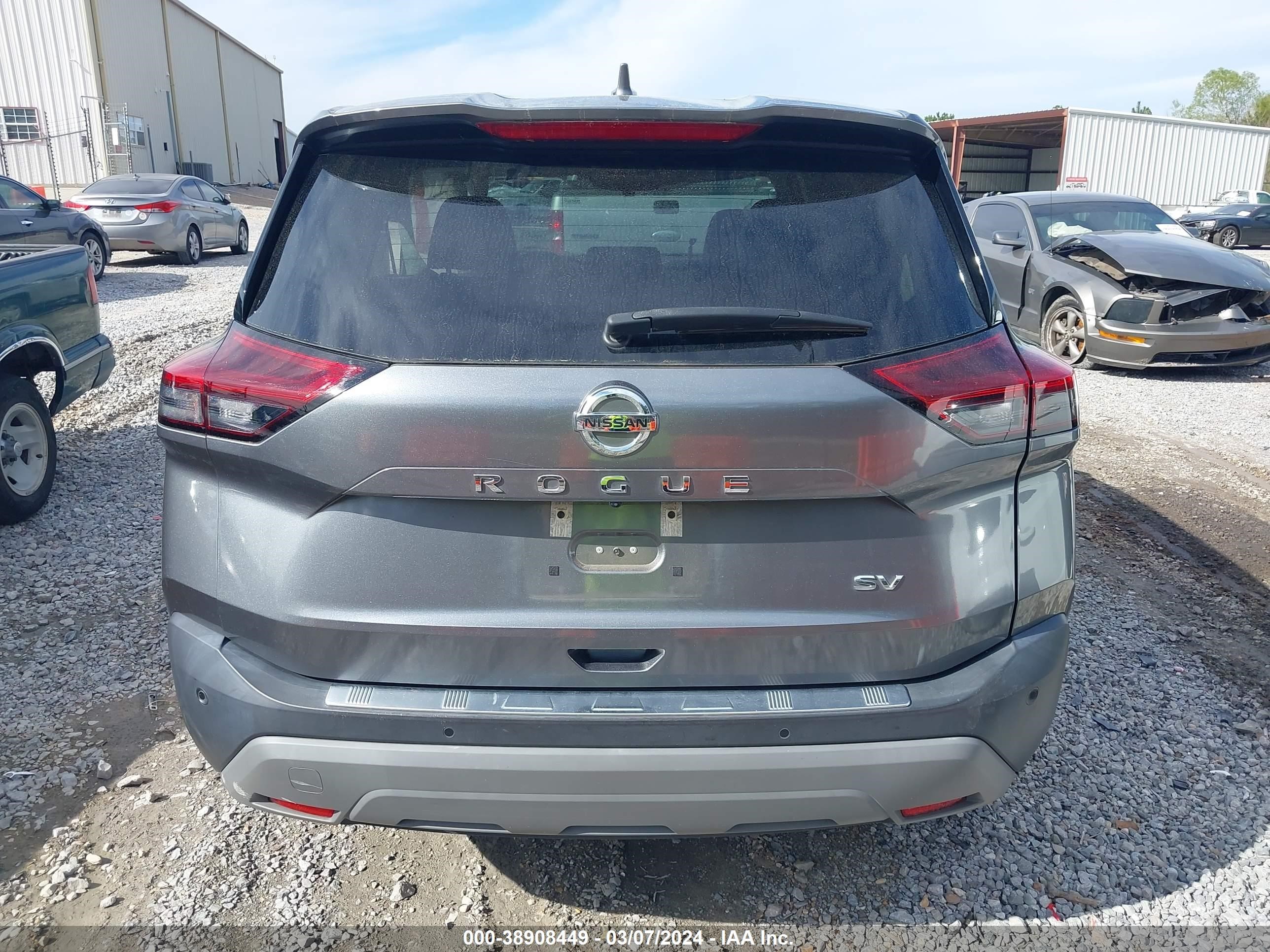 Photo 15 VIN: 5N1AT3BA4MC756093 - NISSAN ROGUE 