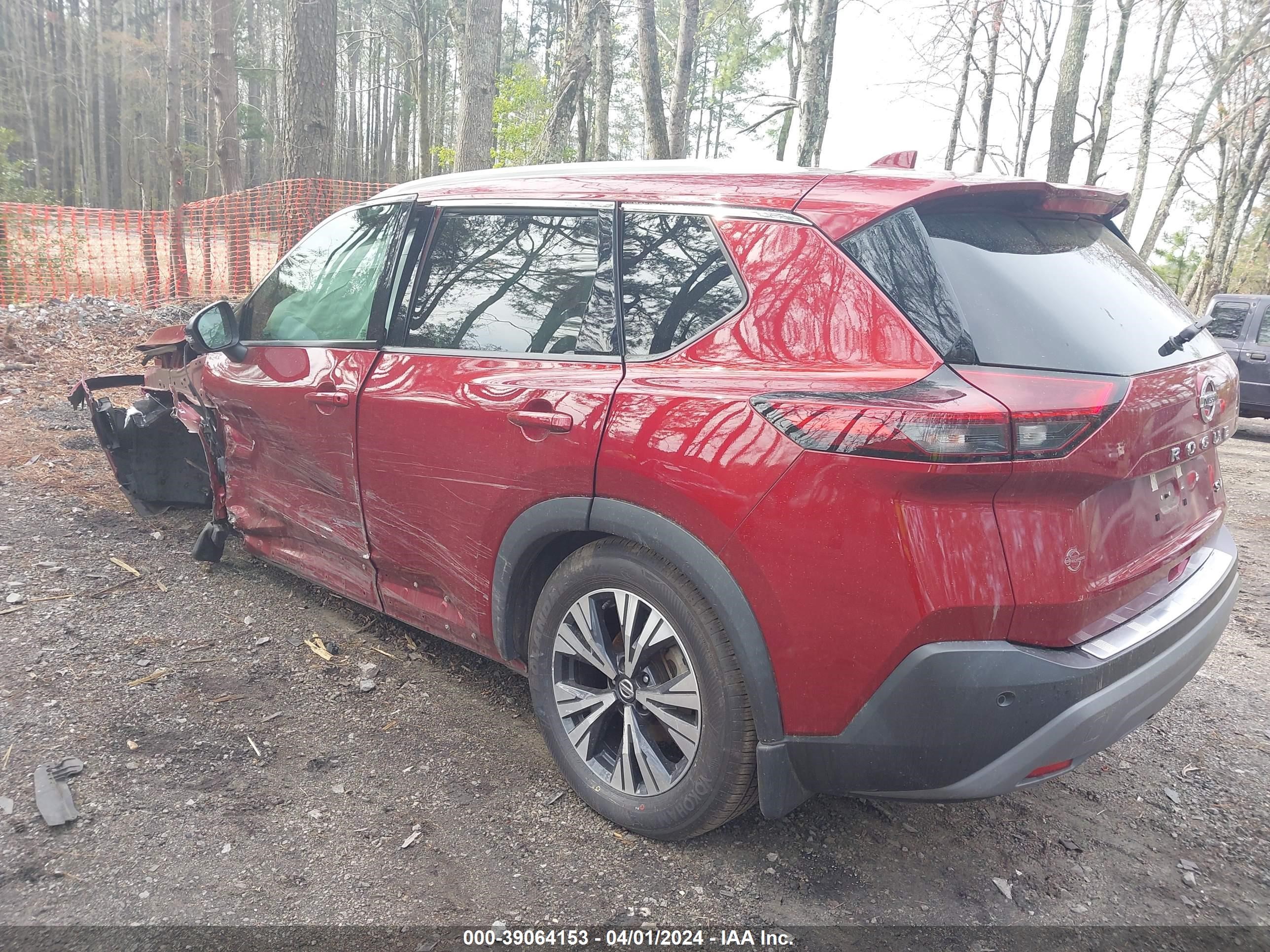 Photo 2 VIN: 5N1AT3BA8MC688624 - NISSAN ROGUE 