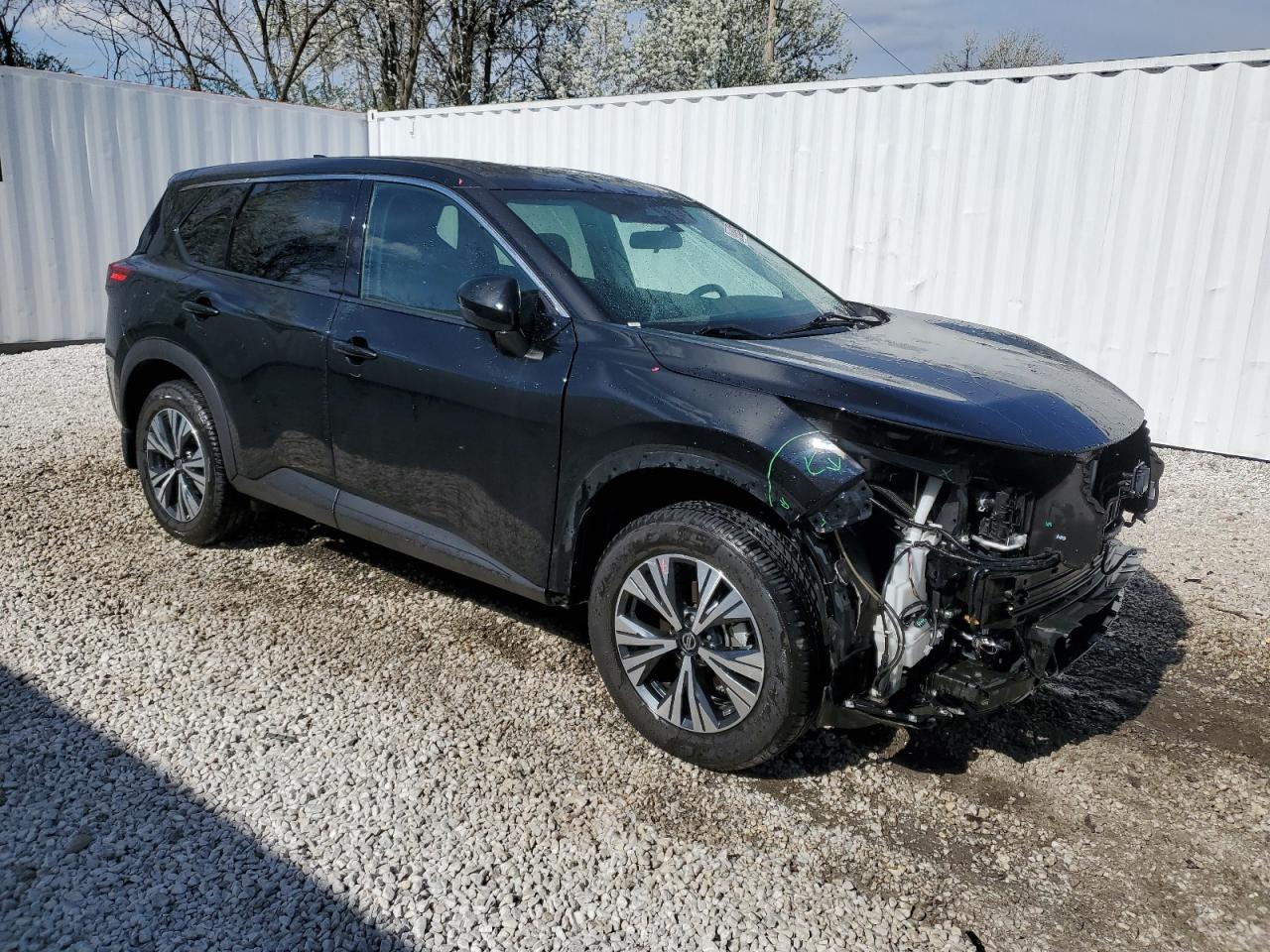 Photo 3 VIN: 5N1AT3BA9MC815722 - NISSAN ROGUE 