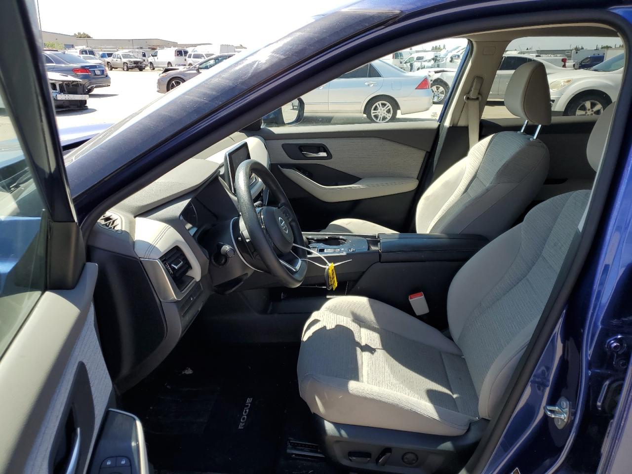 Photo 6 VIN: 5N1AT3BAXMC682730 - NISSAN ROGUE 