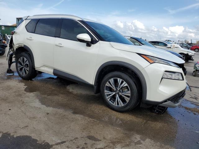 Photo 3 VIN: 5N1AT3BAXMC712132 - NISSAN ROGUE 