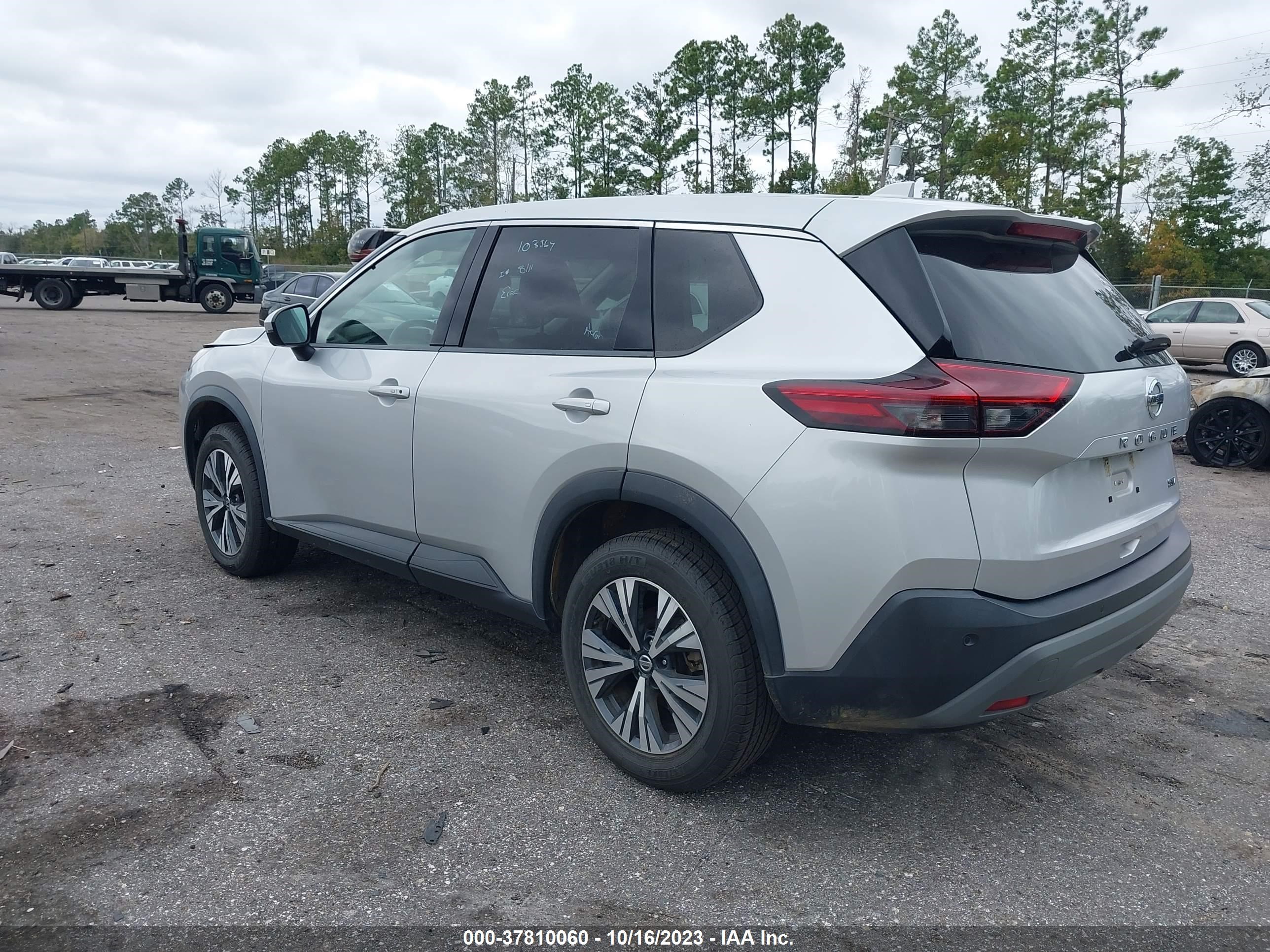 Photo 2 VIN: 5N1AT3BAXMC764957 - NISSAN ROGUE 