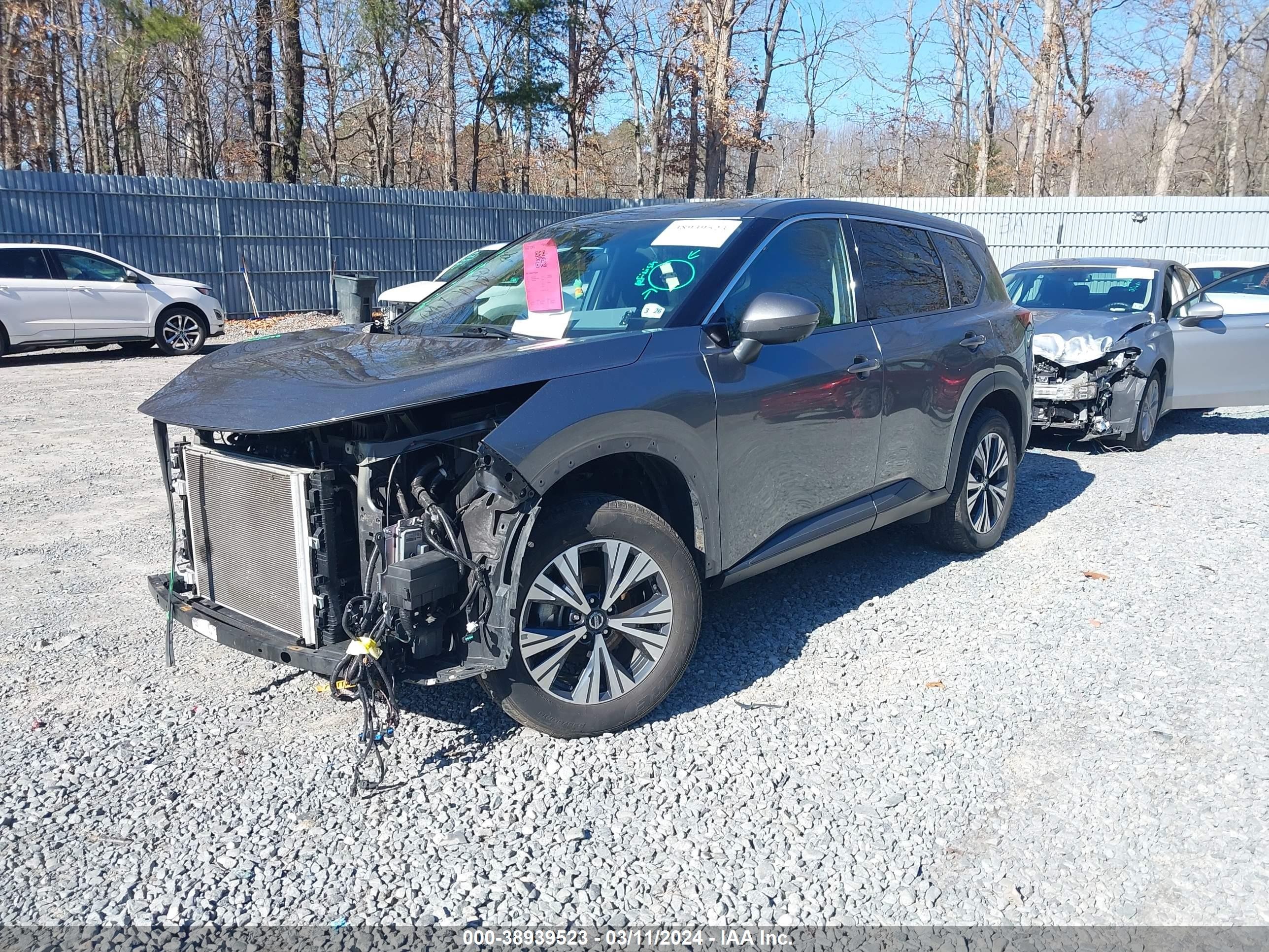 Photo 1 VIN: 5N1AT3BB0MC736898 - NISSAN ROGUE 