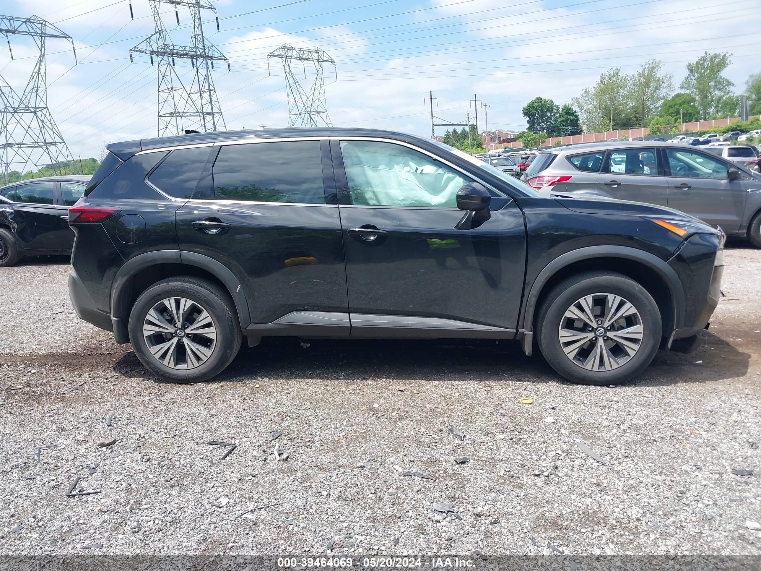 Photo 13 VIN: 5N1AT3BB1MC681345 - NISSAN ROGUE 