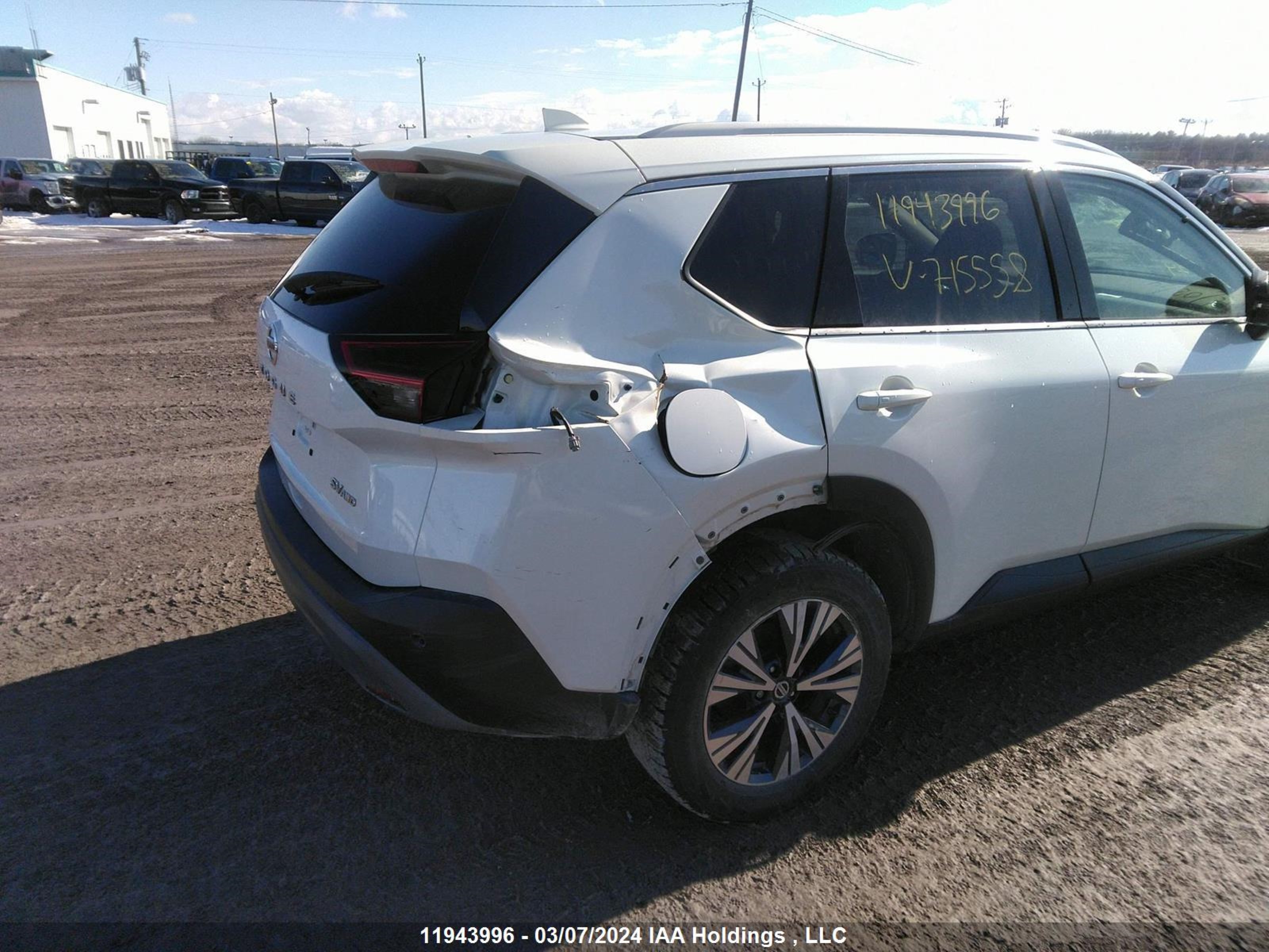 Photo 5 VIN: 5N1AT3BB3MC715558 - NISSAN ROGUE 