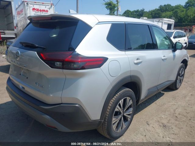 Photo 3 VIN: 5N1AT3BB4MC765708 - NISSAN ROGUE 