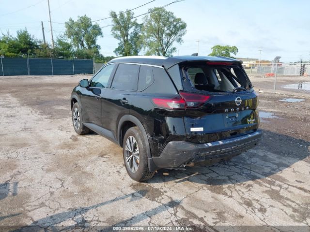 Photo 2 VIN: 5N1AT3BB6MC824922 - NISSAN ROGUE 