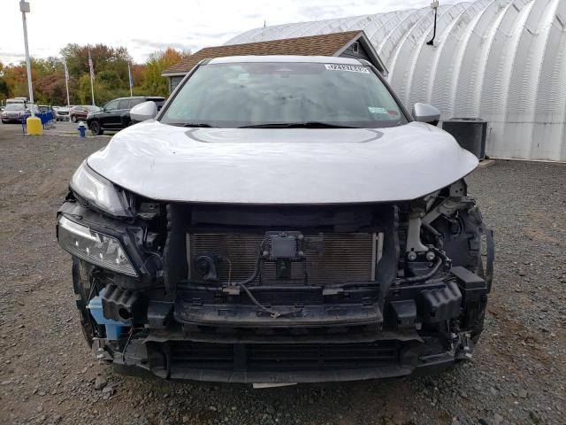 Photo 4 VIN: 5N1AT3BB9MC743946 - NISSAN ROGUE SV 