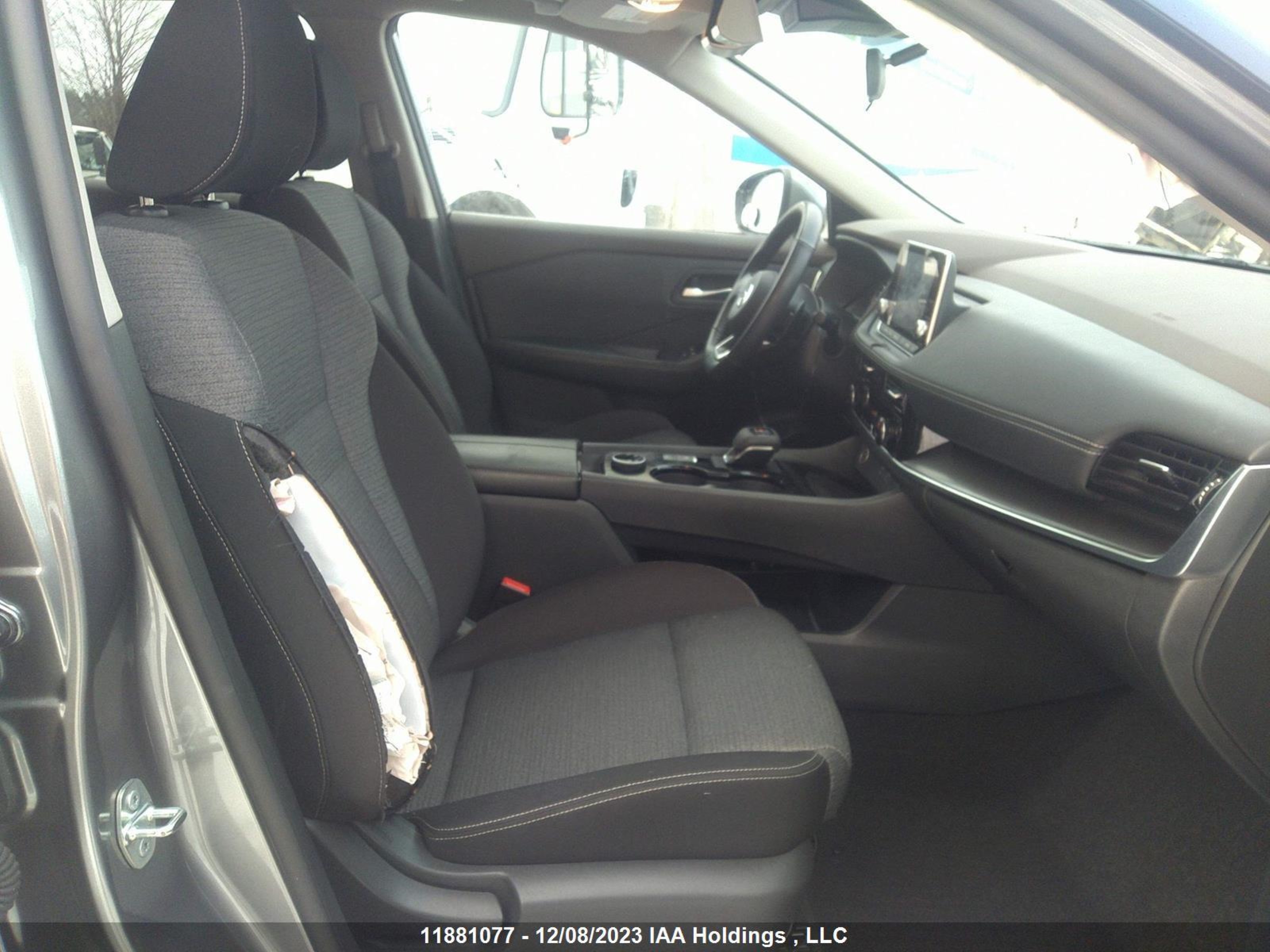 Photo 4 VIN: 5N1AT3BBXMC686382 - NISSAN ROGUE 