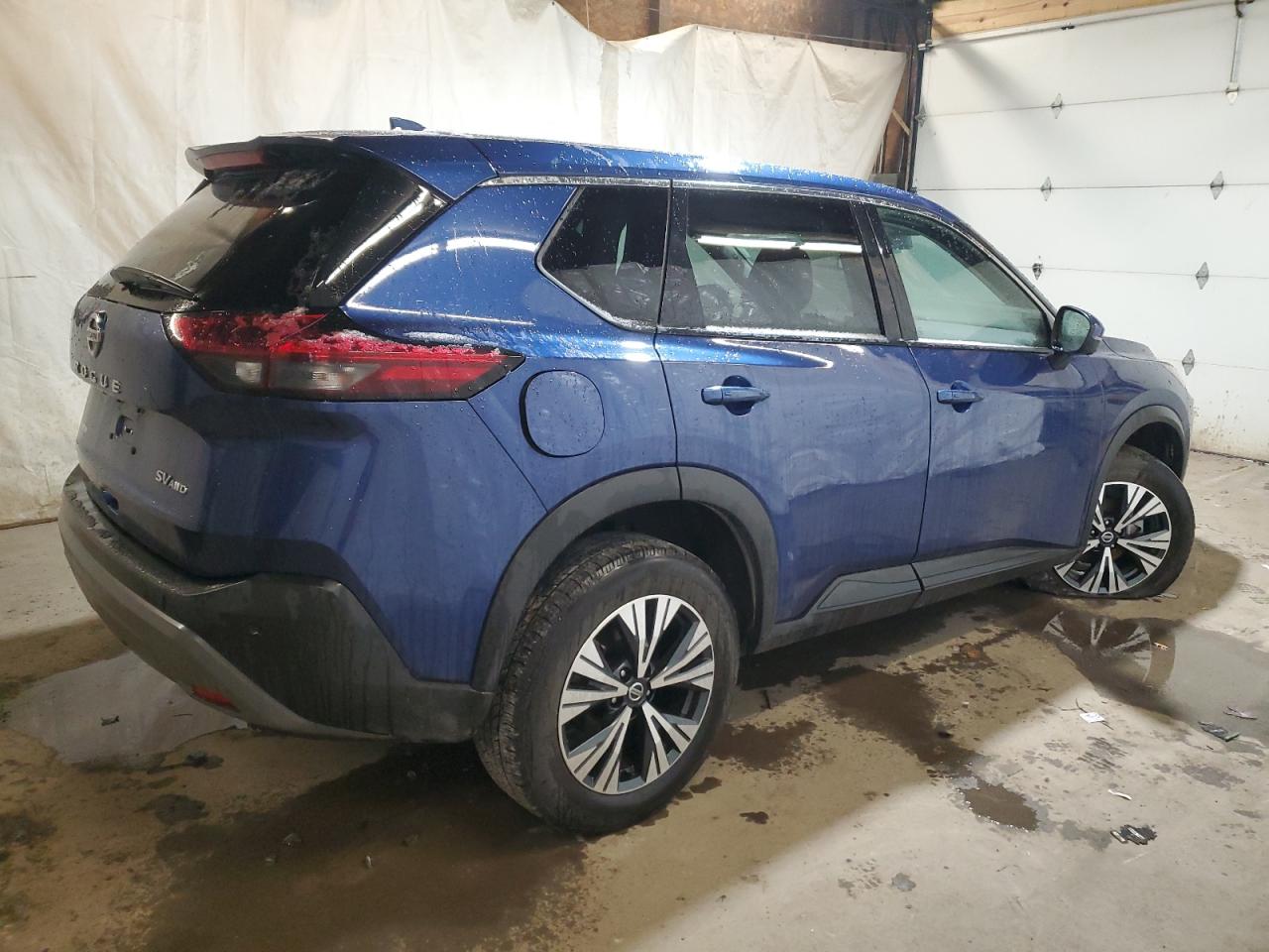 Photo 2 VIN: 5N1AT3BBXMC758455 - NISSAN ROGUE 