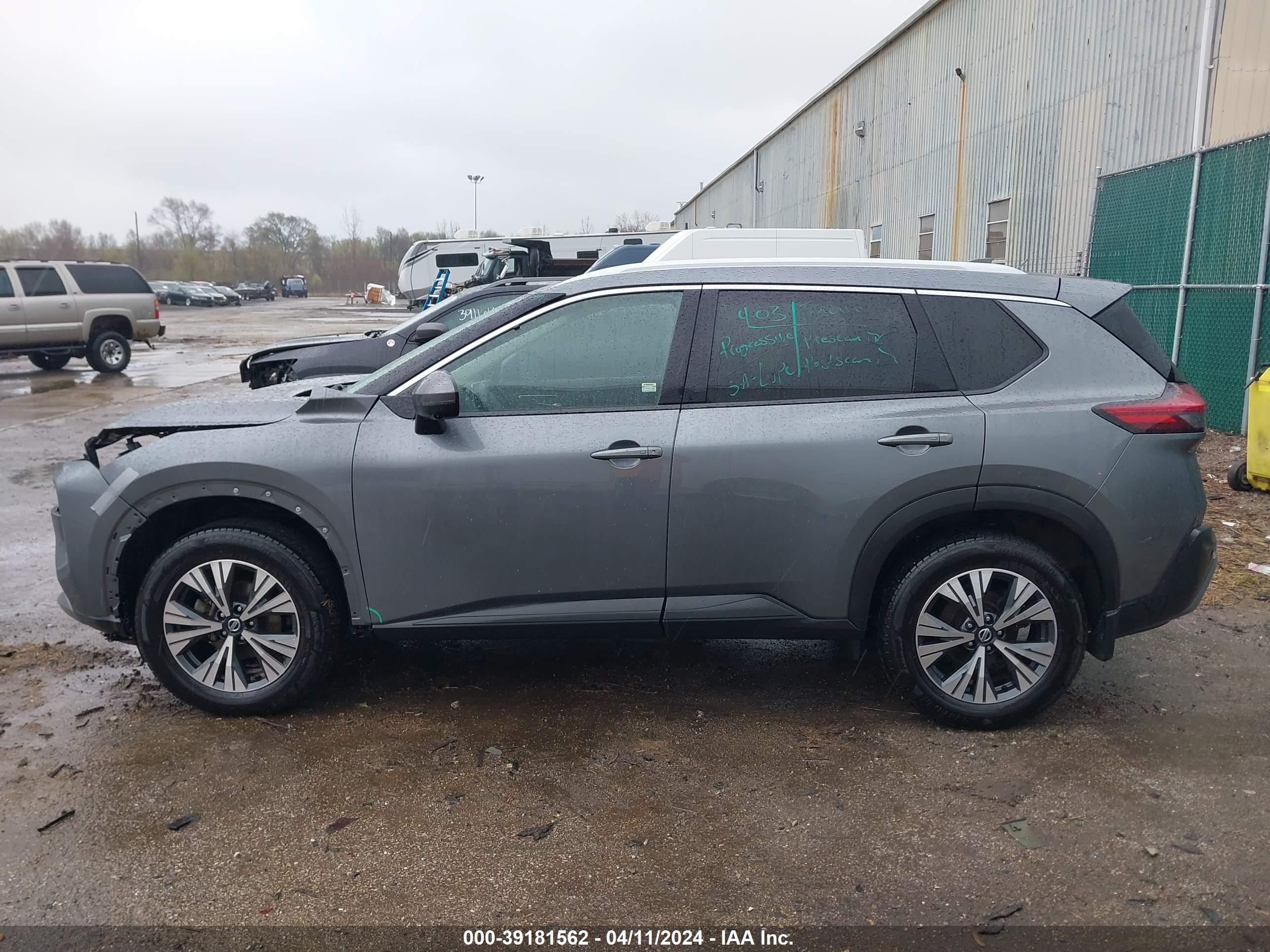 Photo 13 VIN: 5N1AT3BBXMC791455 - NISSAN ROGUE 