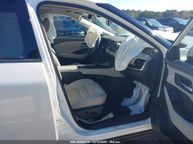 Photo 4 VIN: 5N1AT3CA2MC731496 - NISSAN ROGUE 