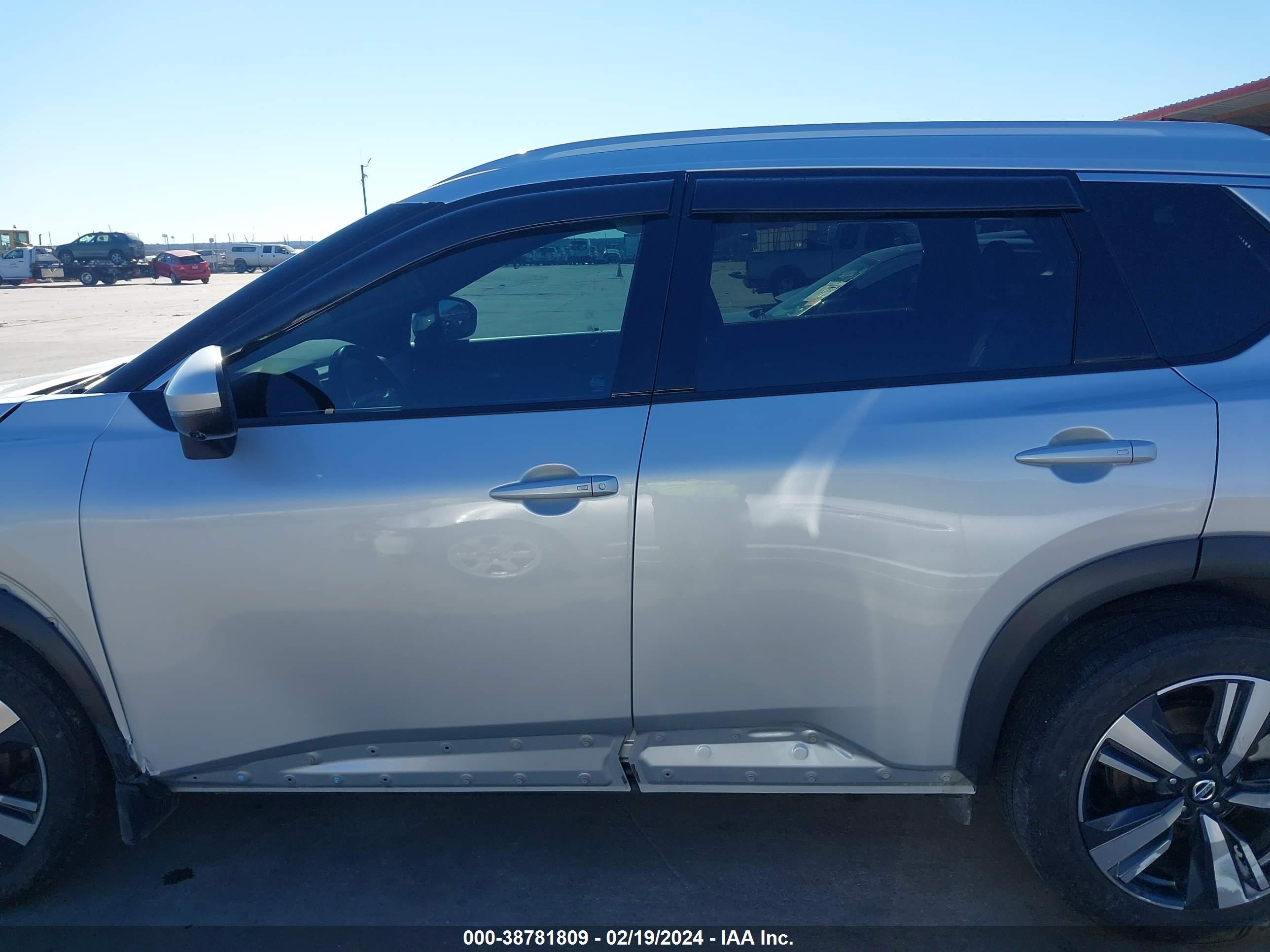 Photo 14 VIN: 5N1AT3CA6MC671206 - NISSAN ROGUE 