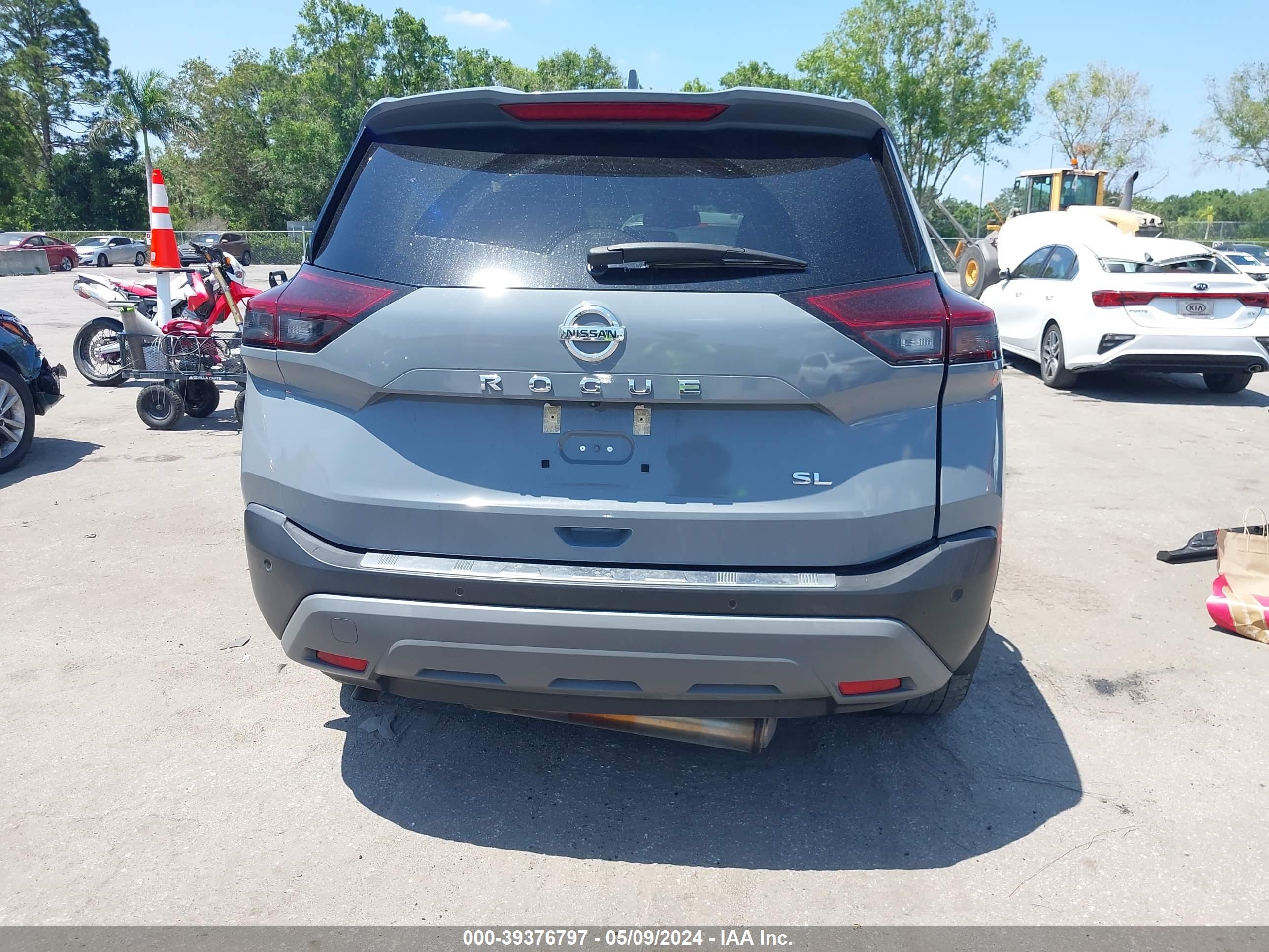 Photo 15 VIN: 5N1AT3CA7MC683428 - NISSAN ROGUE 