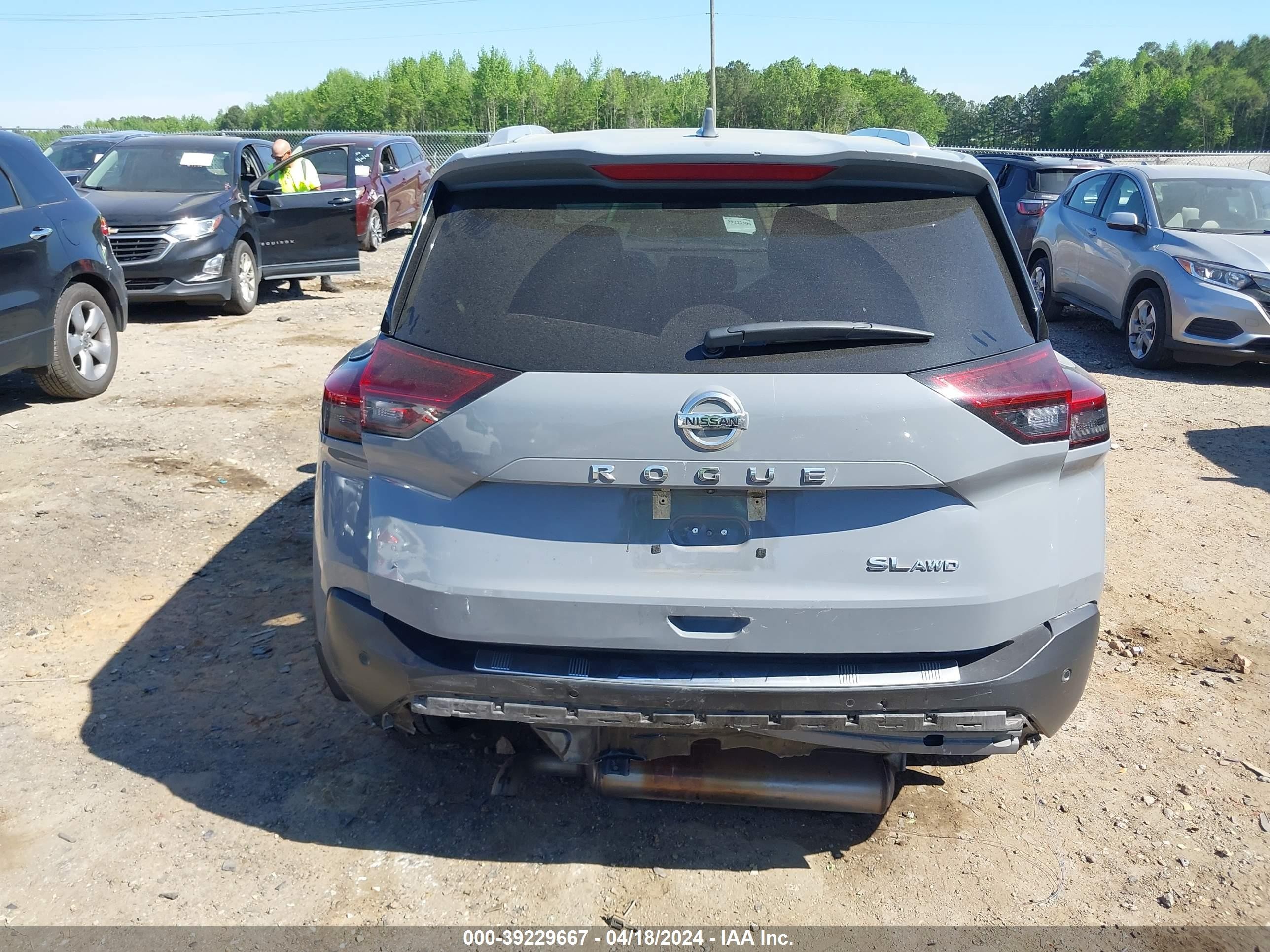 Photo 15 VIN: 5N1AT3CB4MC779171 - NISSAN ROGUE 