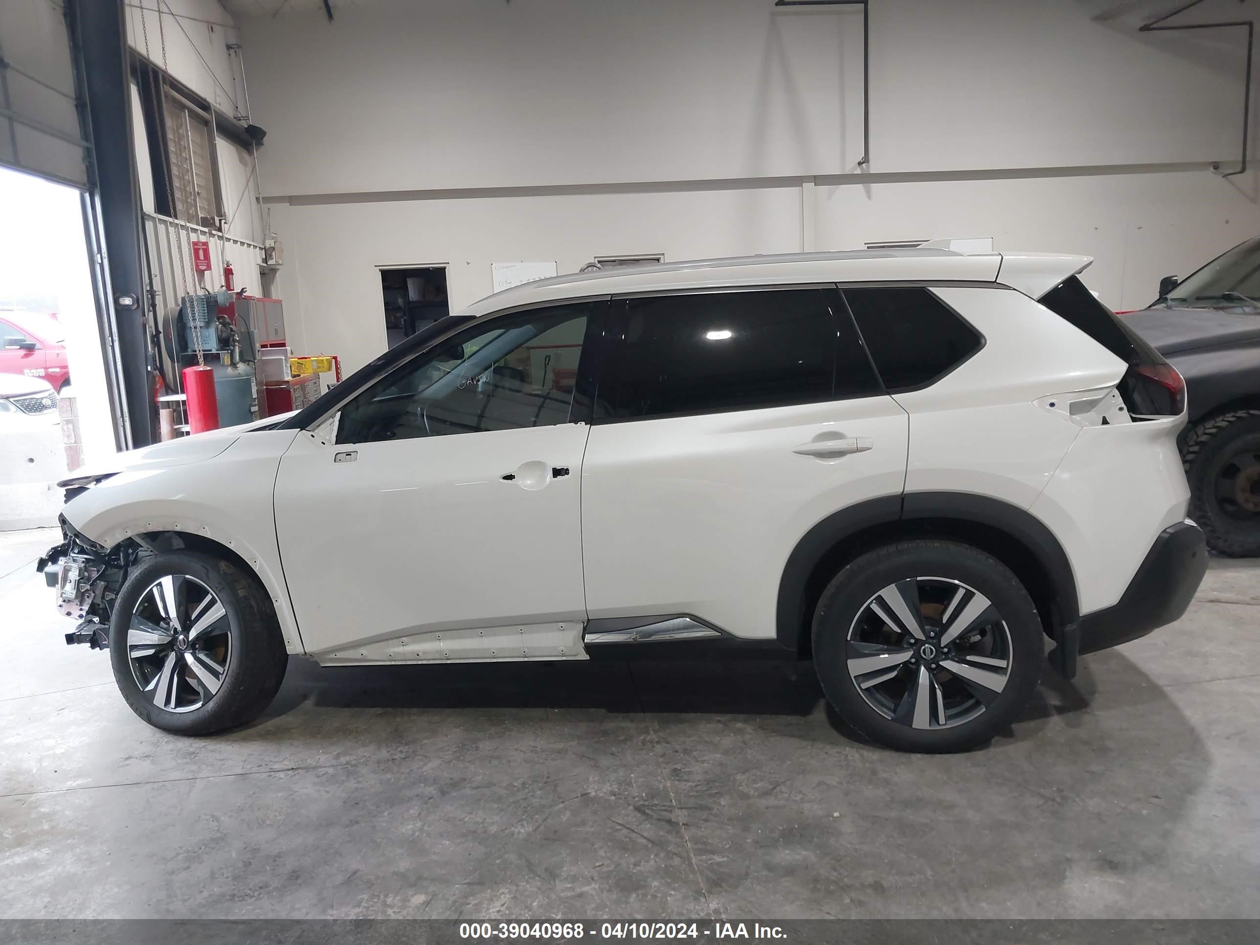 Photo 14 VIN: 5N1AT3CB5MC707945 - NISSAN ROGUE 