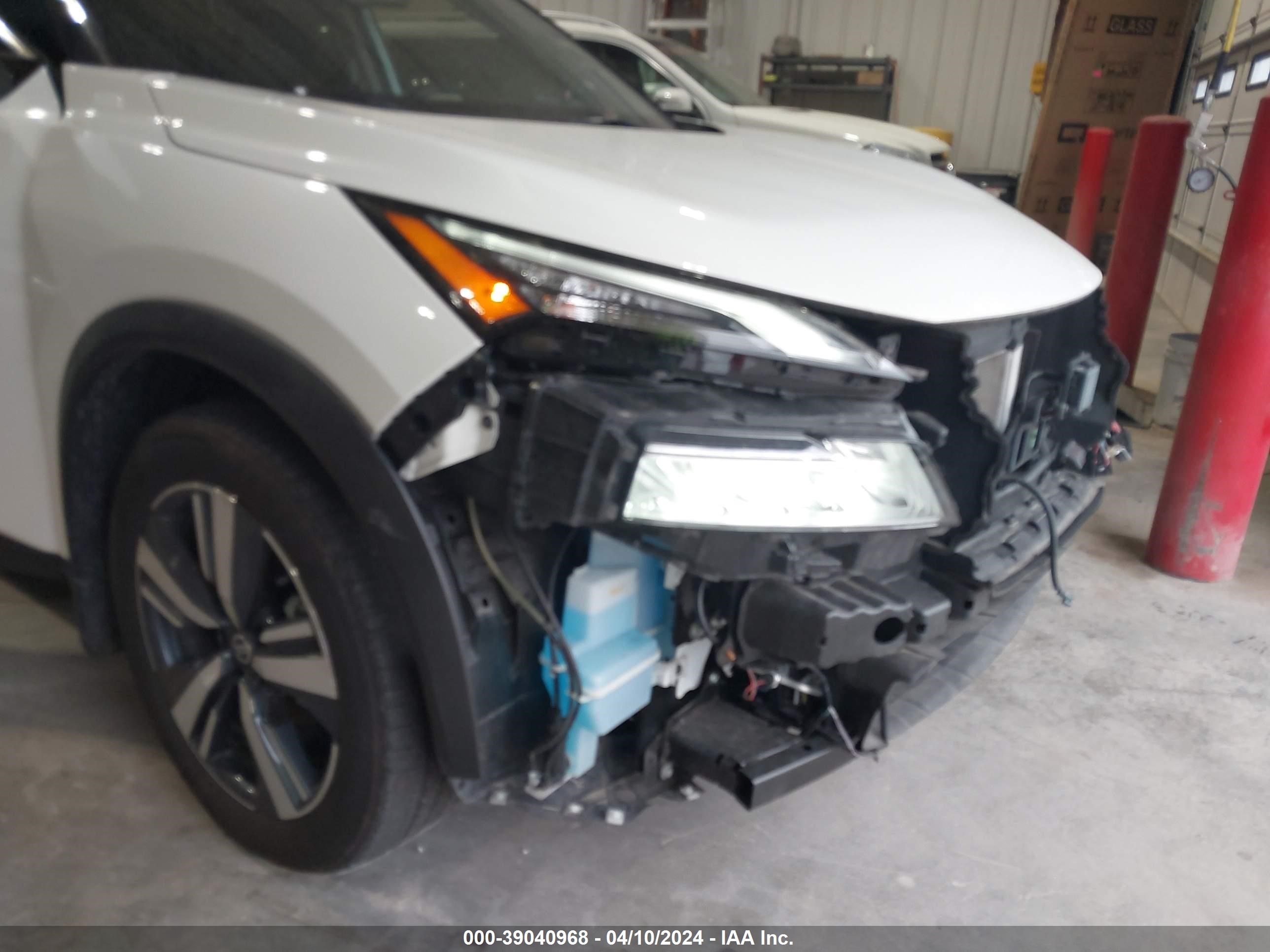 Photo 17 VIN: 5N1AT3CB5MC707945 - NISSAN ROGUE 