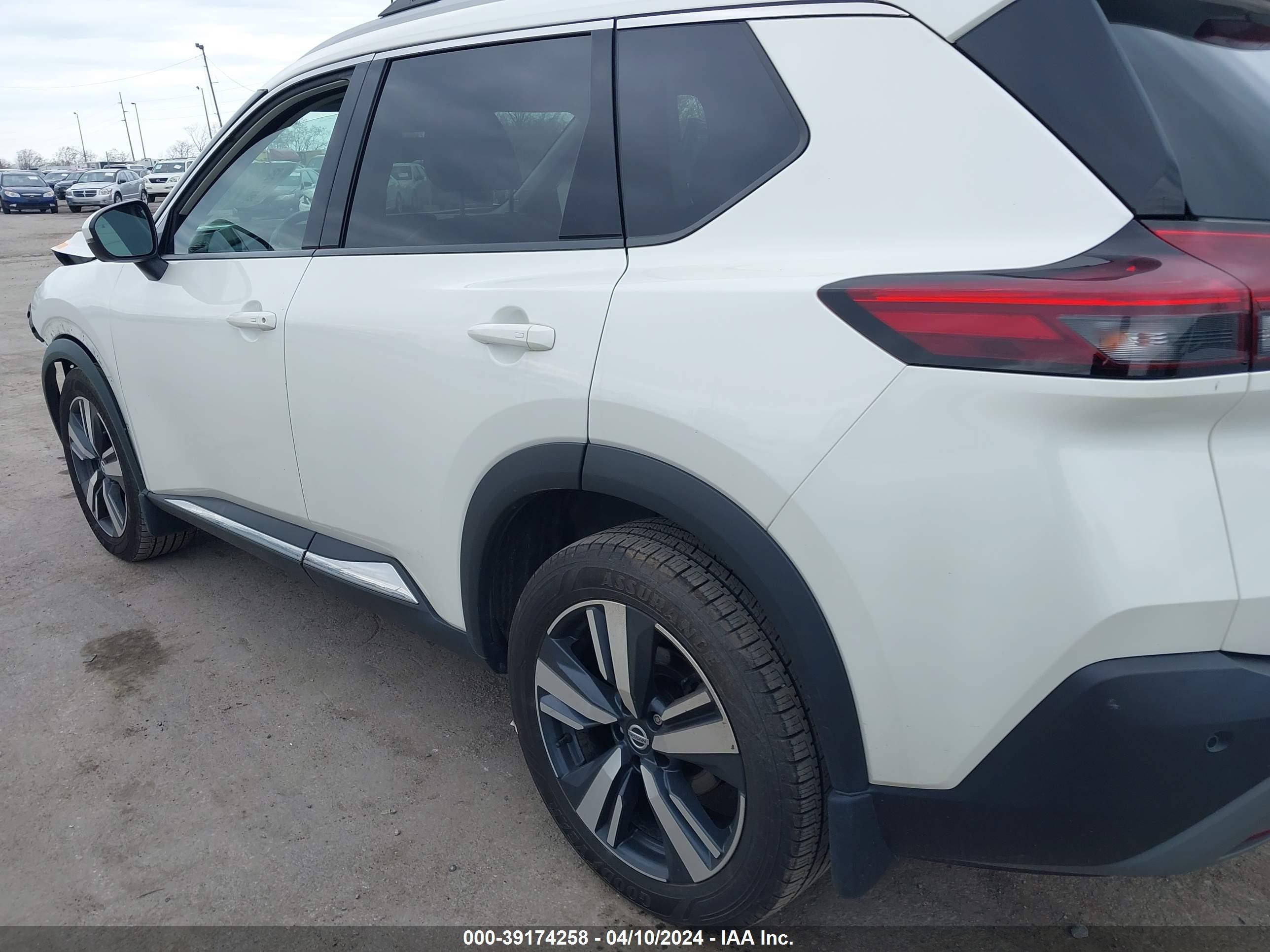 Photo 13 VIN: 5N1AT3CB6MC672638 - NISSAN ROGUE 