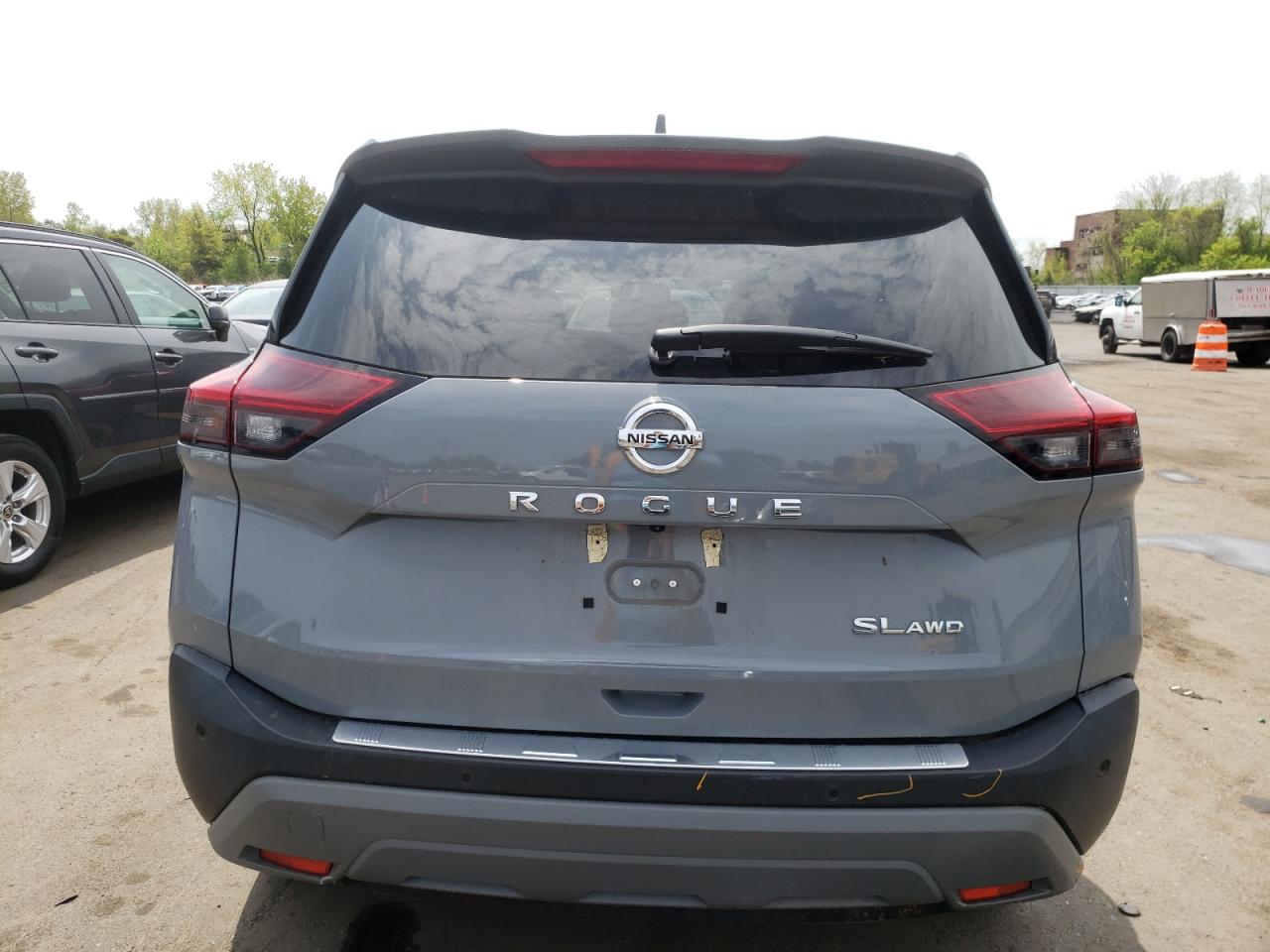 Photo 5 VIN: 5N1AT3CBXMC712610 - NISSAN ROGUE 