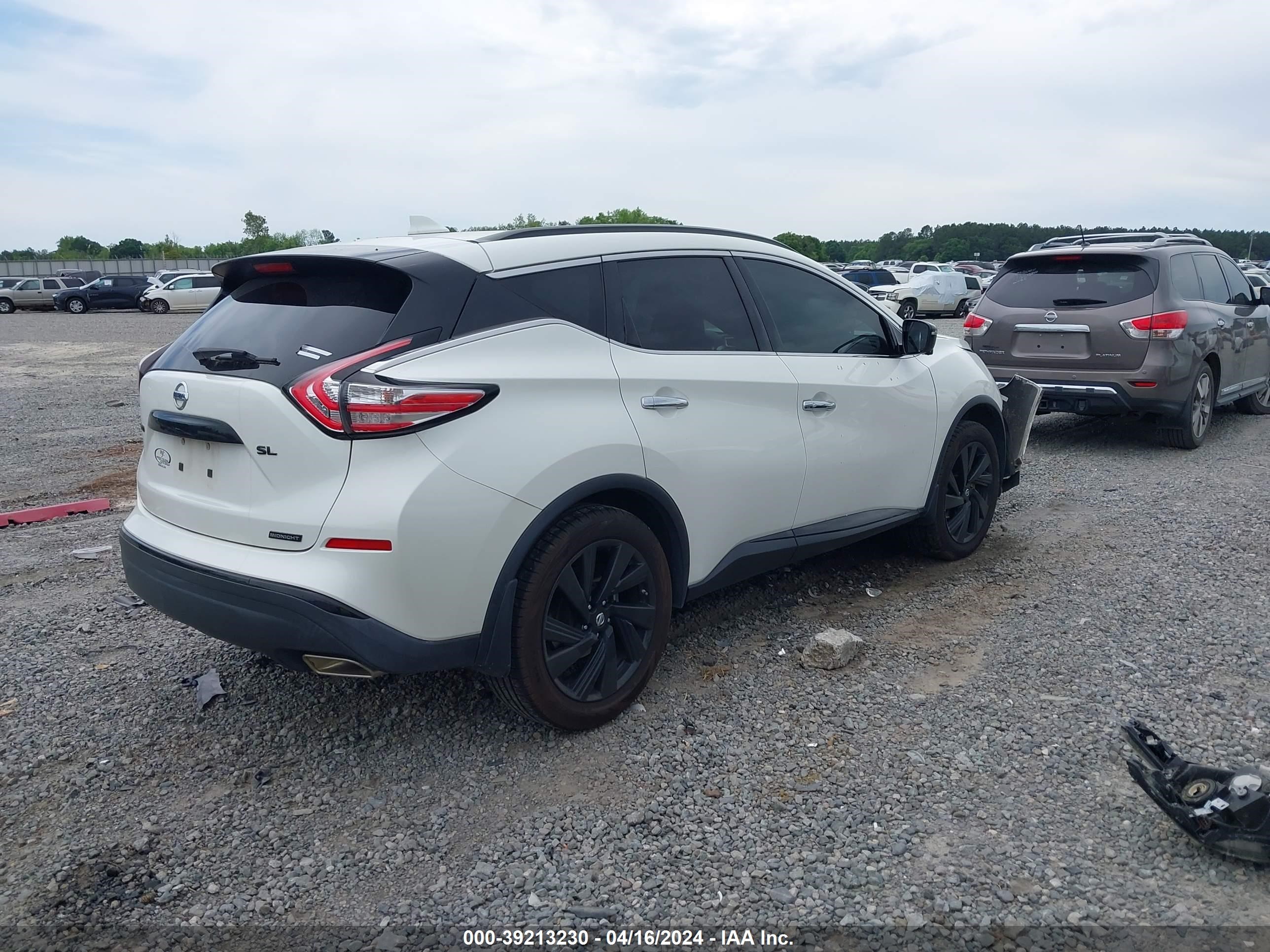 Photo 3 VIN: 5N1AZ2MG0JN131068 - NISSAN MURANO 