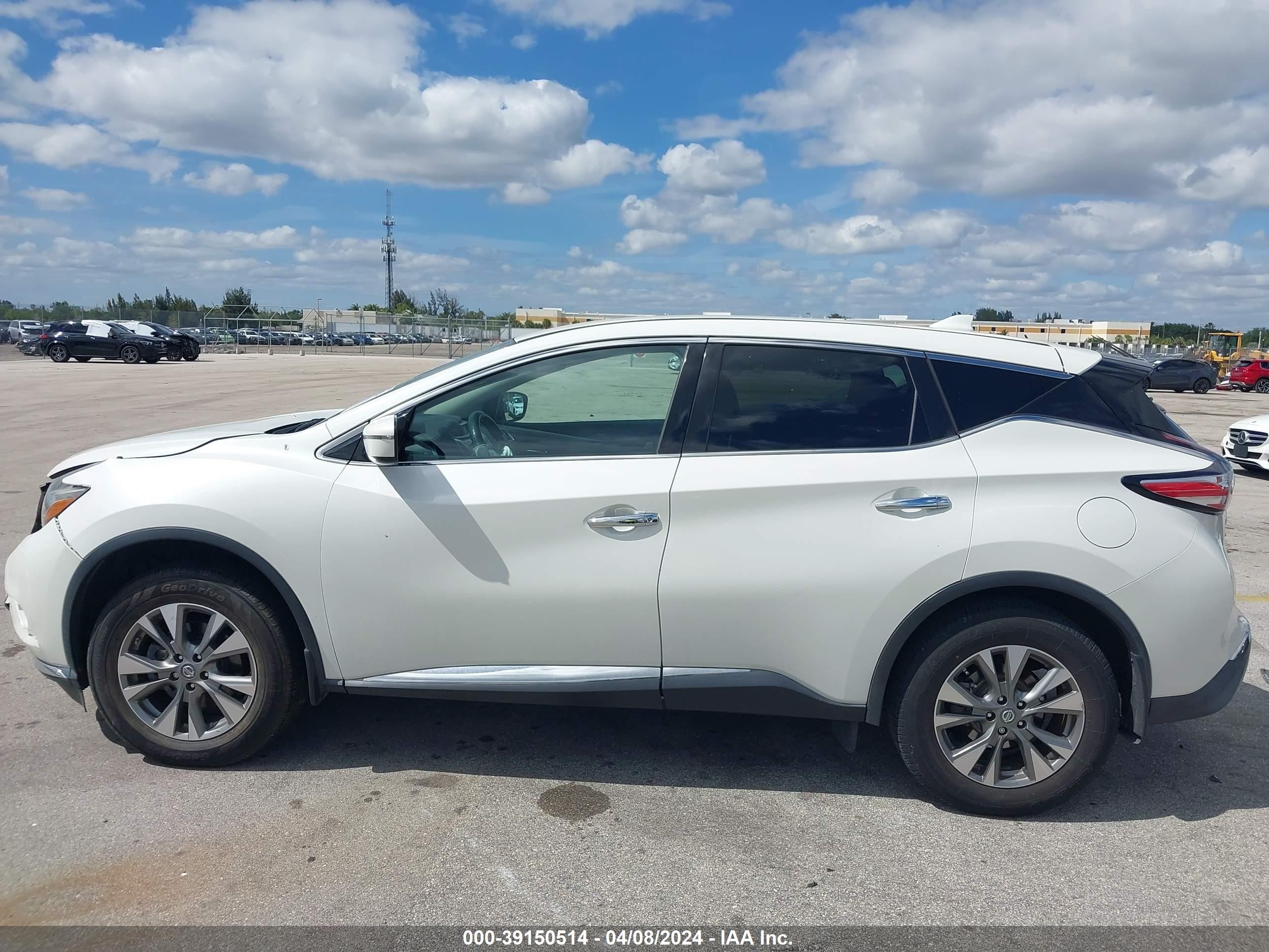 Photo 13 VIN: 5N1AZ2MG2JN143691 - NISSAN MURANO 