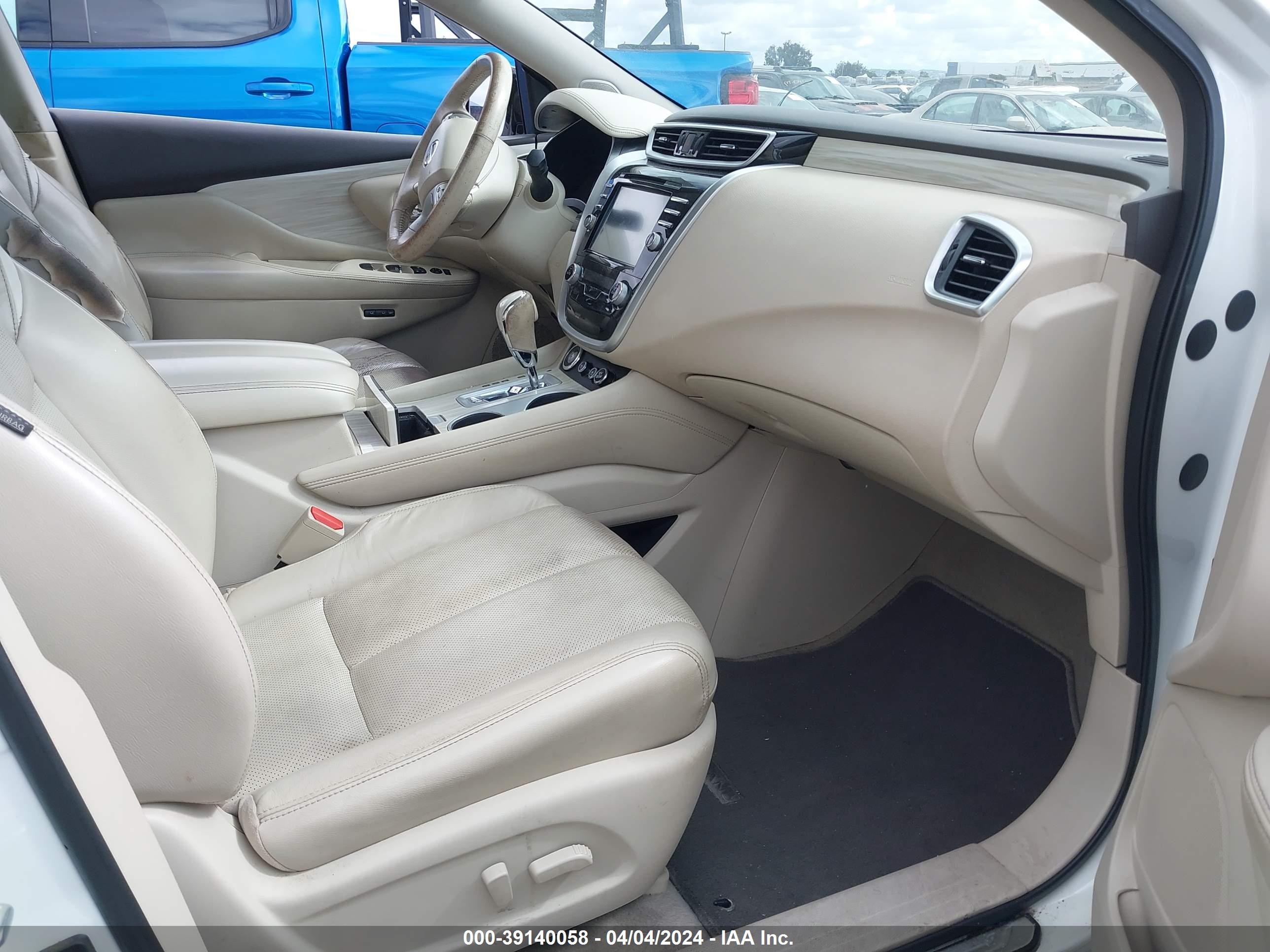 Photo 4 VIN: 5N1AZ2MG3FN215022 - NISSAN MURANO 