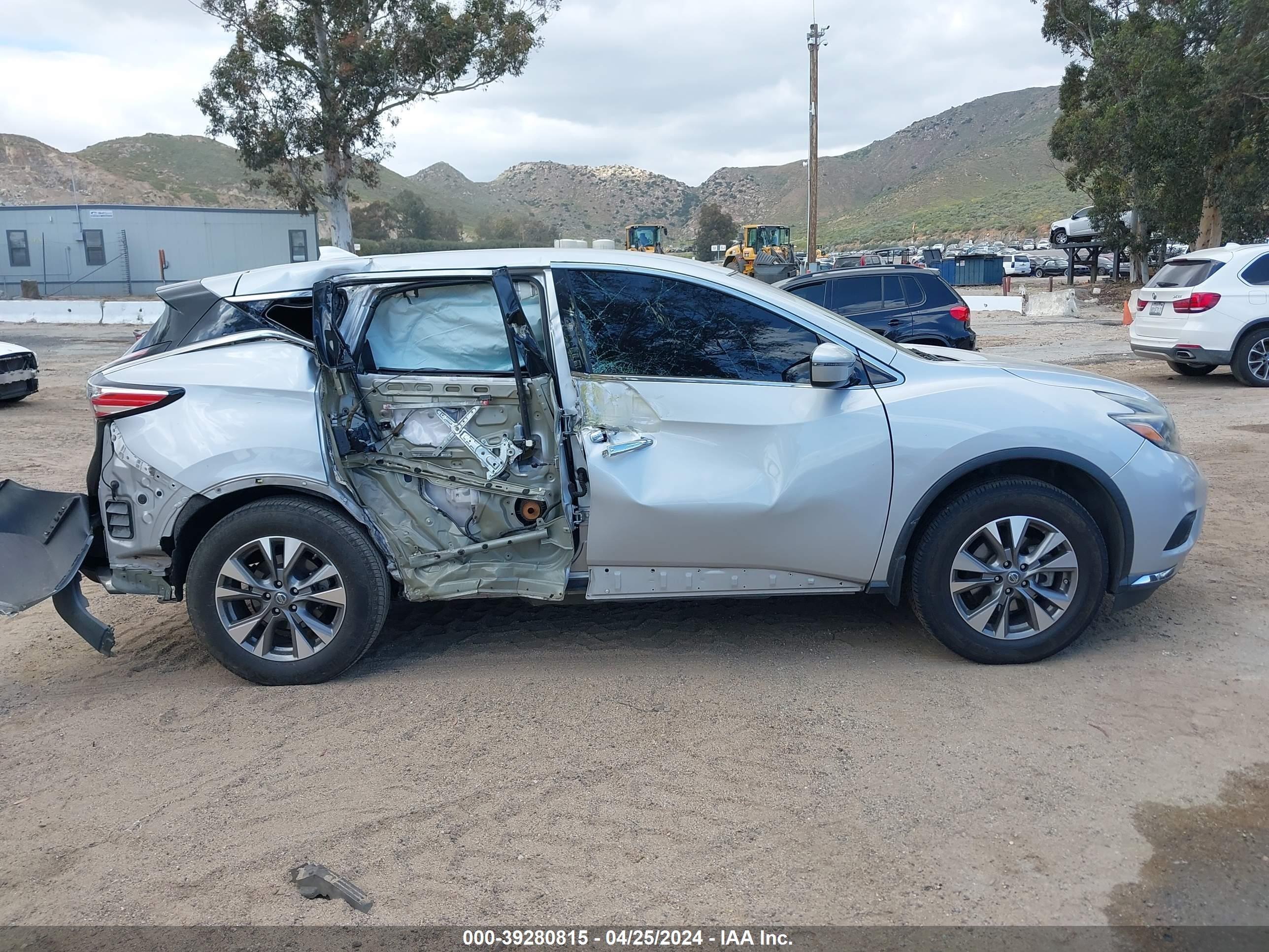 Photo 13 VIN: 5N1AZ2MG6JN148571 - NISSAN MURANO 