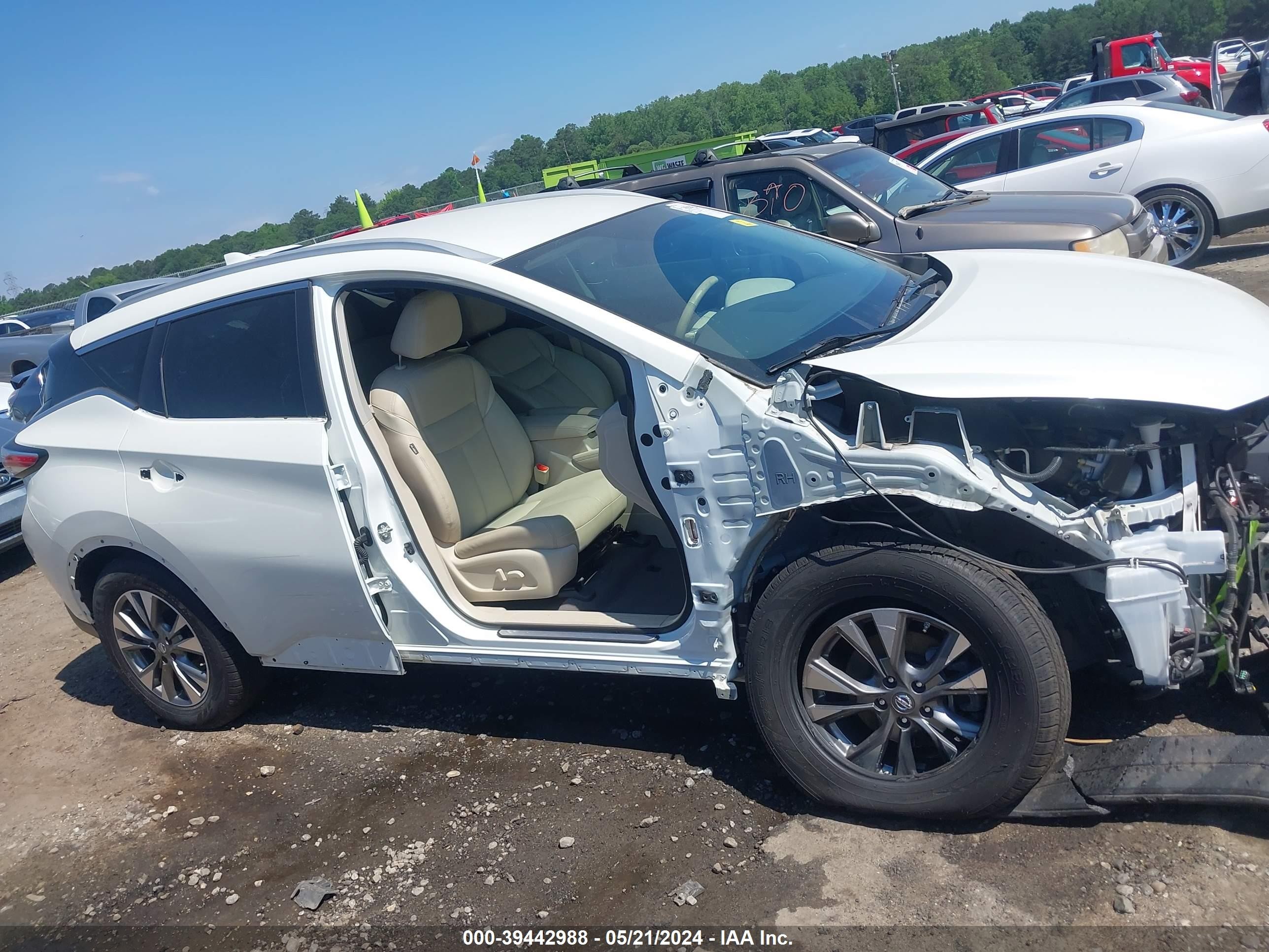 Photo 12 VIN: 5N1AZ2MGXJN123527 - NISSAN MURANO 