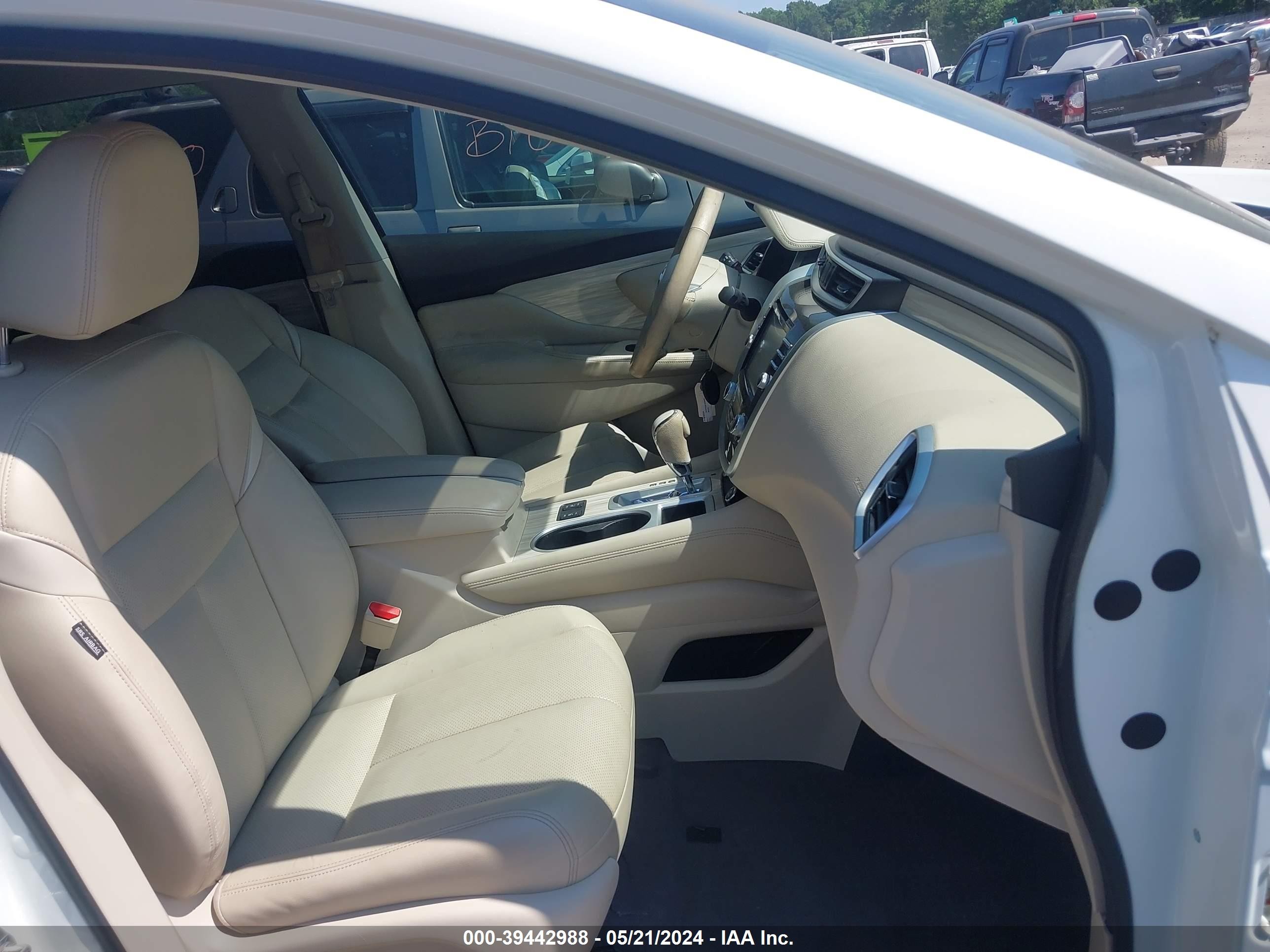 Photo 4 VIN: 5N1AZ2MGXJN123527 - NISSAN MURANO 