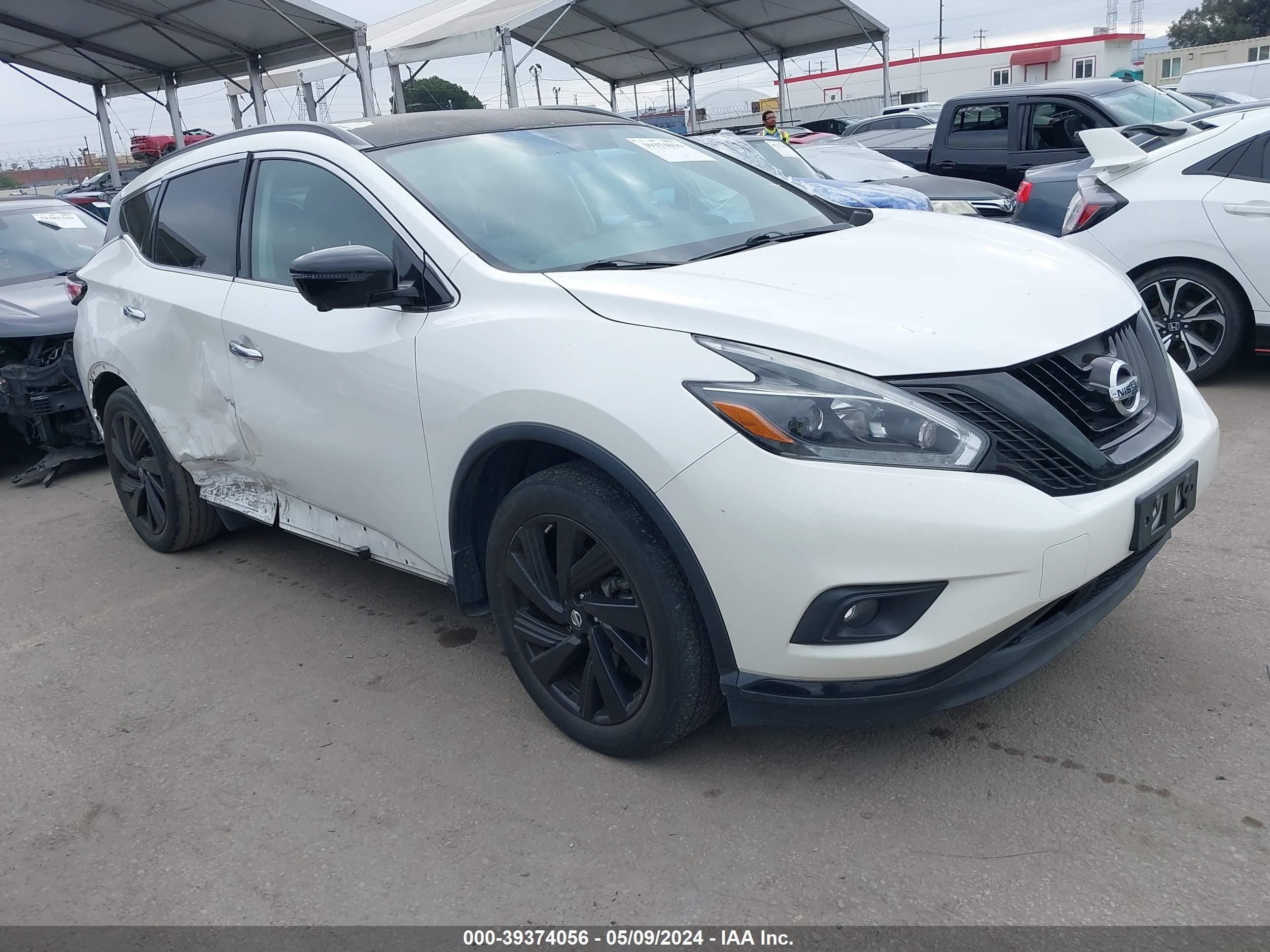 Photo 0 VIN: 5N1AZ2MGXJN131949 - NISSAN MURANO 